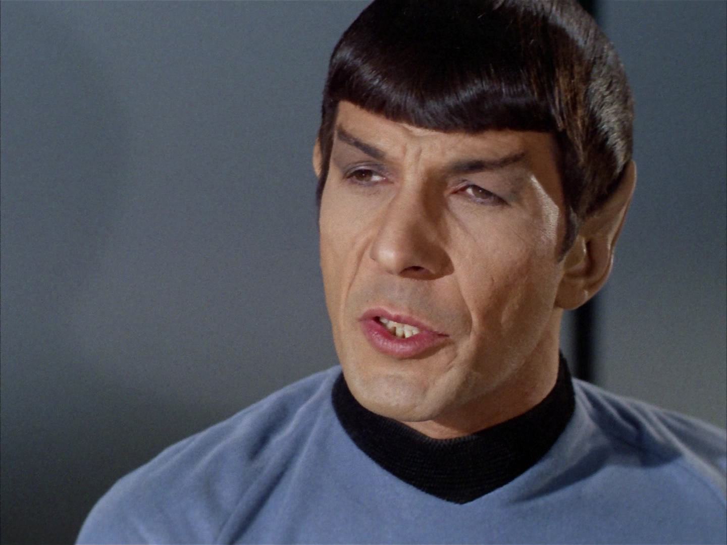 ariane179254_StarTrek_2x14_WolfInTheFold_2244.jpg