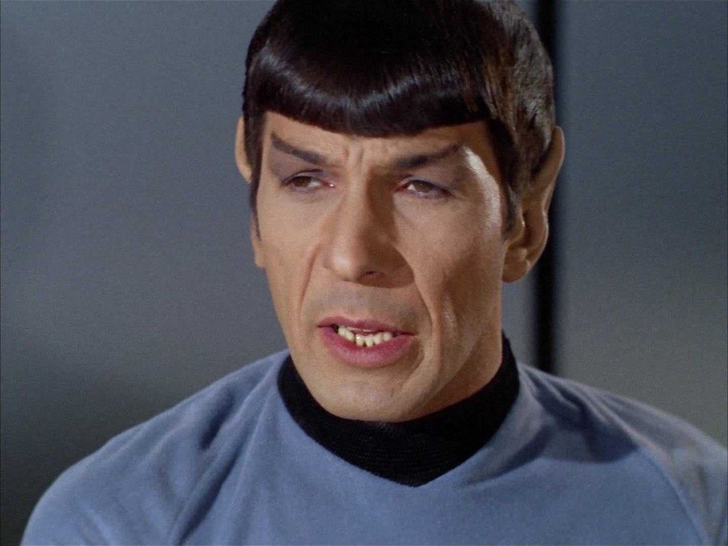 ariane179254_StarTrek_2x14_WolfInTheFold_2250.jpg