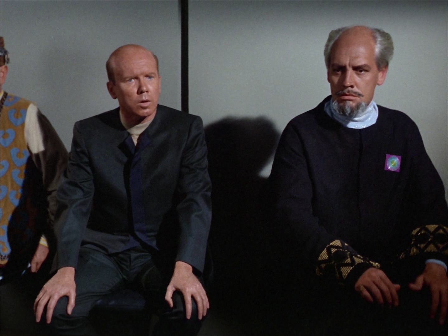 ariane179254_StarTrek_2x14_WolfInTheFold_2391.jpg