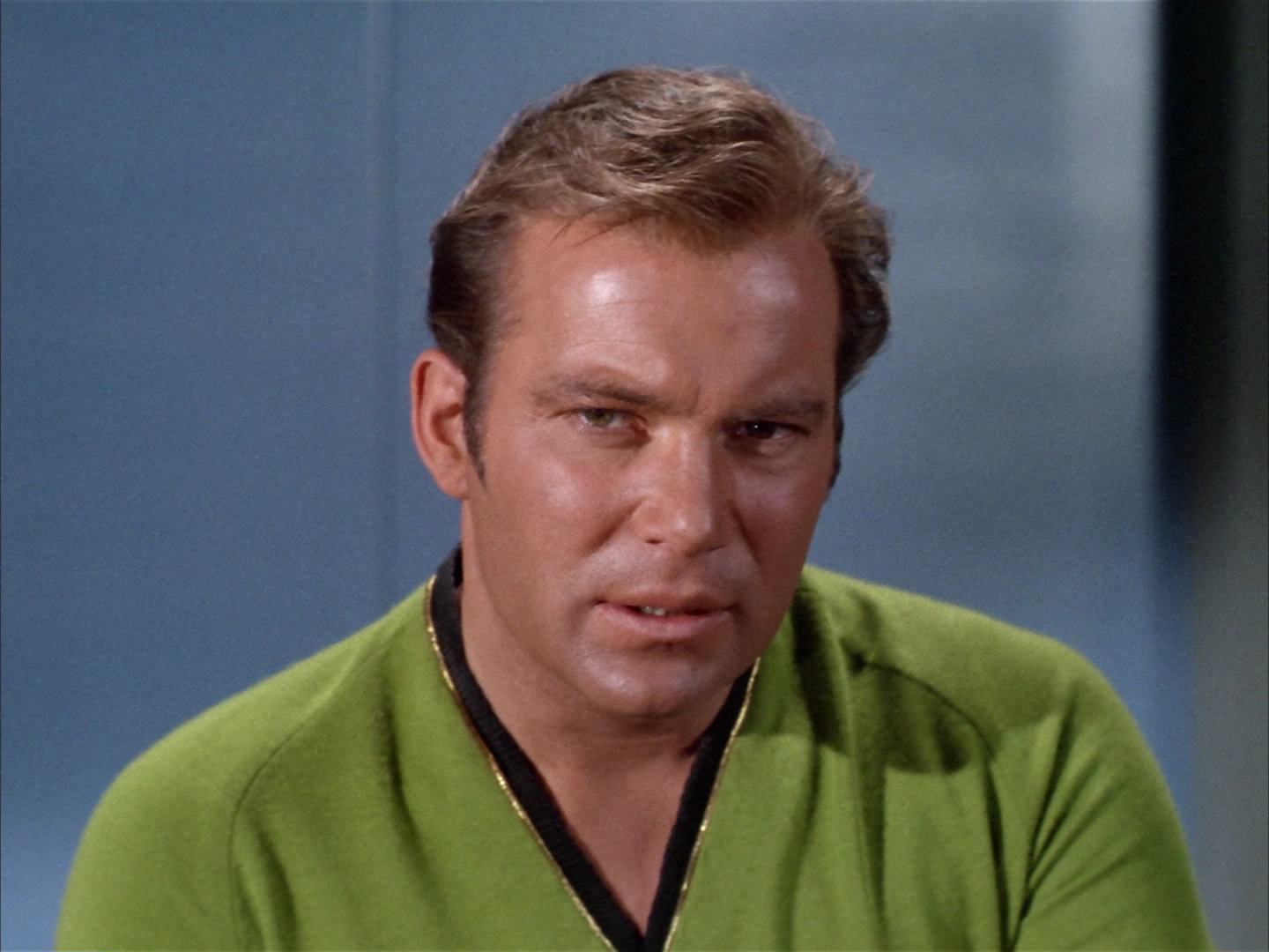 ariane179254_StarTrek_2x14_WolfInTheFold_2476.jpg