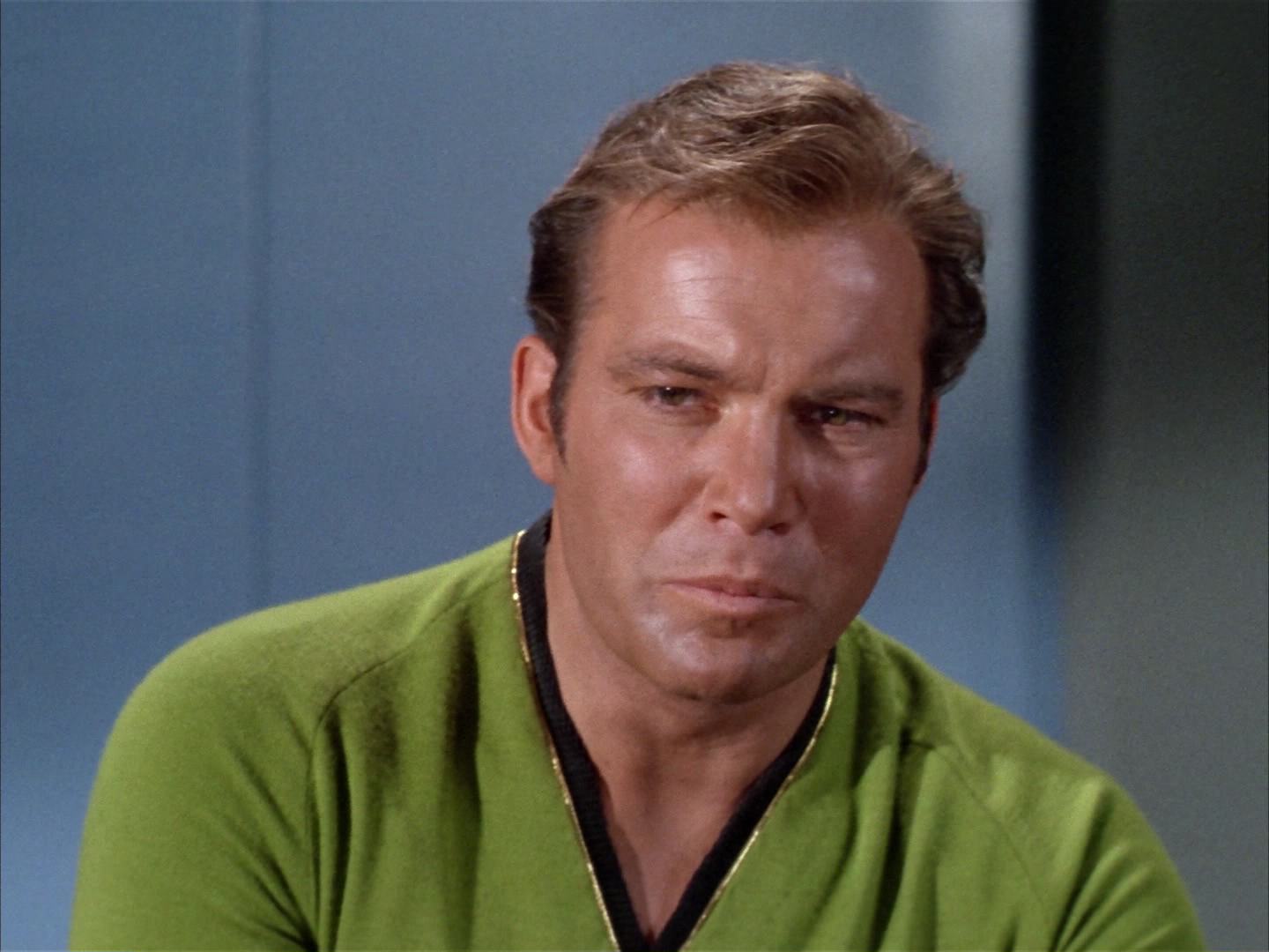 ariane179254_StarTrek_2x14_WolfInTheFold_2542.jpg