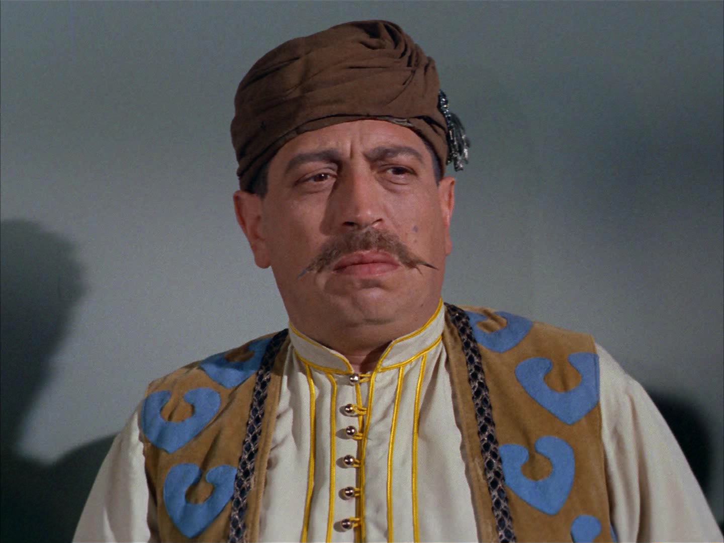 ariane179254_StarTrek_2x14_WolfInTheFold_2567.jpg