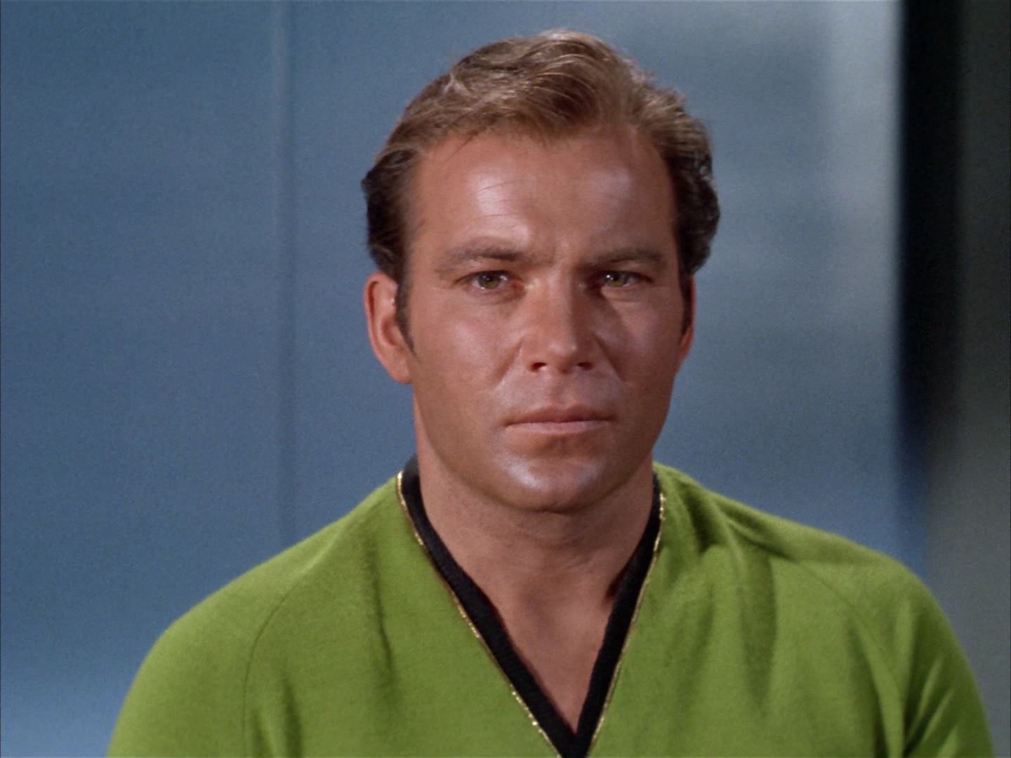 ariane179254_StarTrek_2x14_WolfInTheFold_2699.jpg