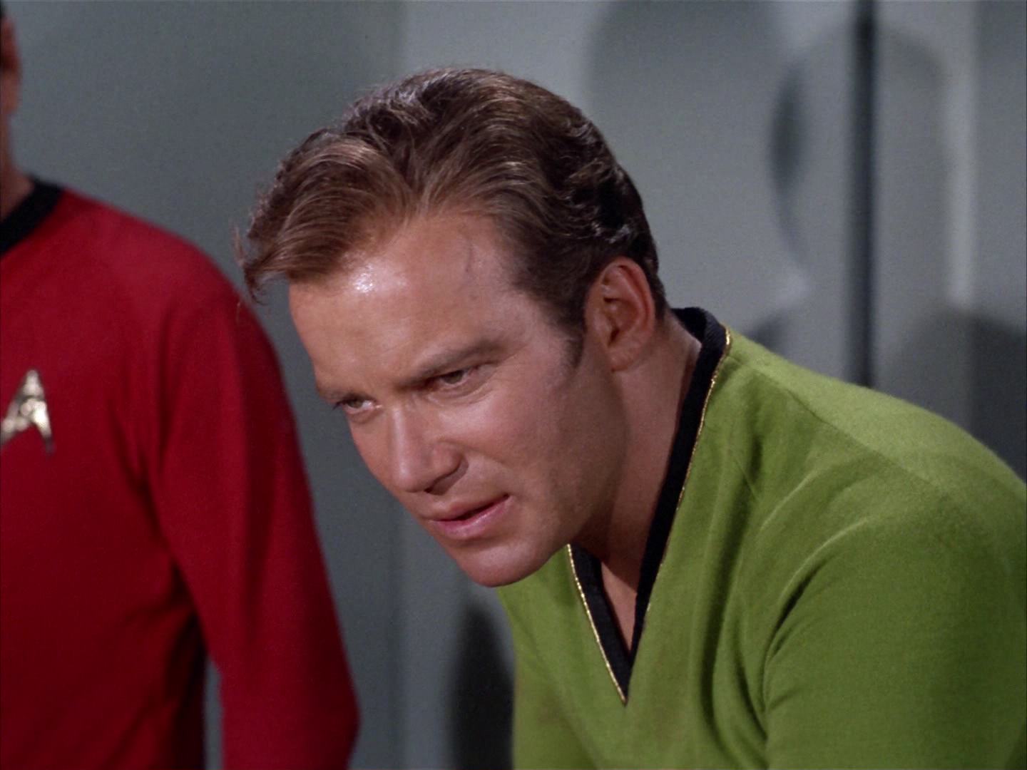 ariane179254_StarTrek_2x14_WolfInTheFold_2811.jpg