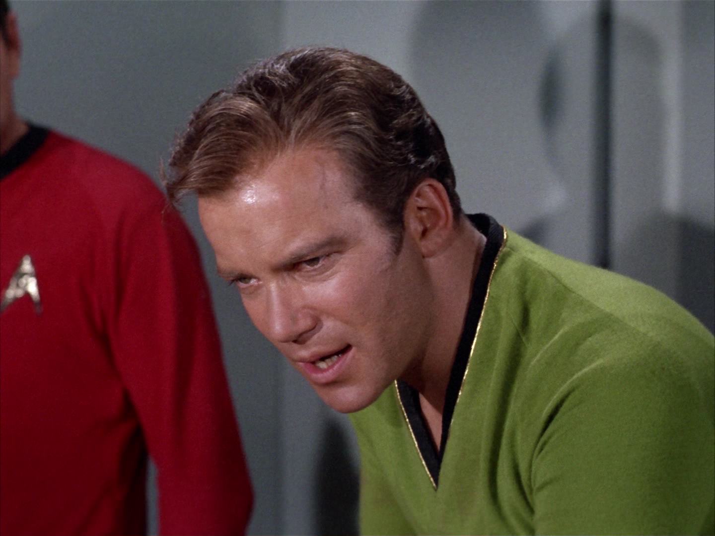 ariane179254_StarTrek_2x14_WolfInTheFold_2812.jpg