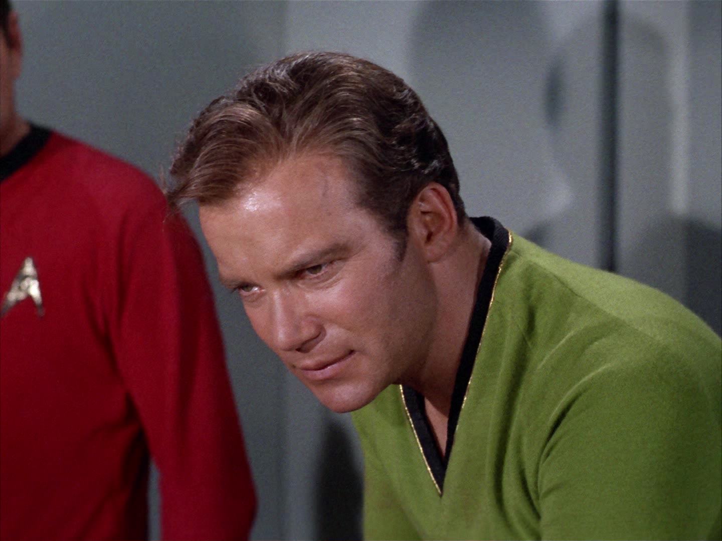 ariane179254_StarTrek_2x14_WolfInTheFold_2813.jpg