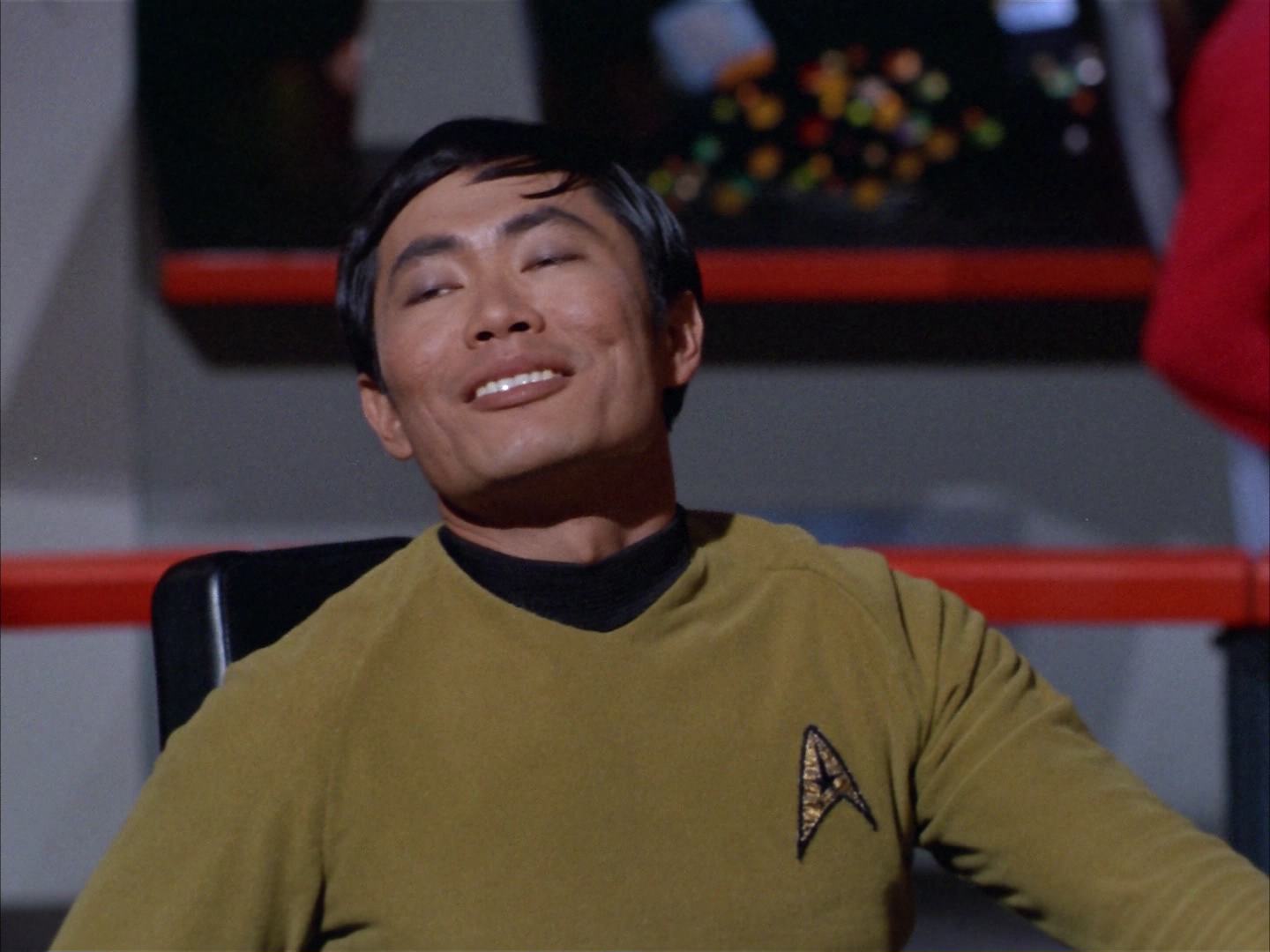 ariane179254_StarTrek_2x14_WolfInTheFold_3035.jpg