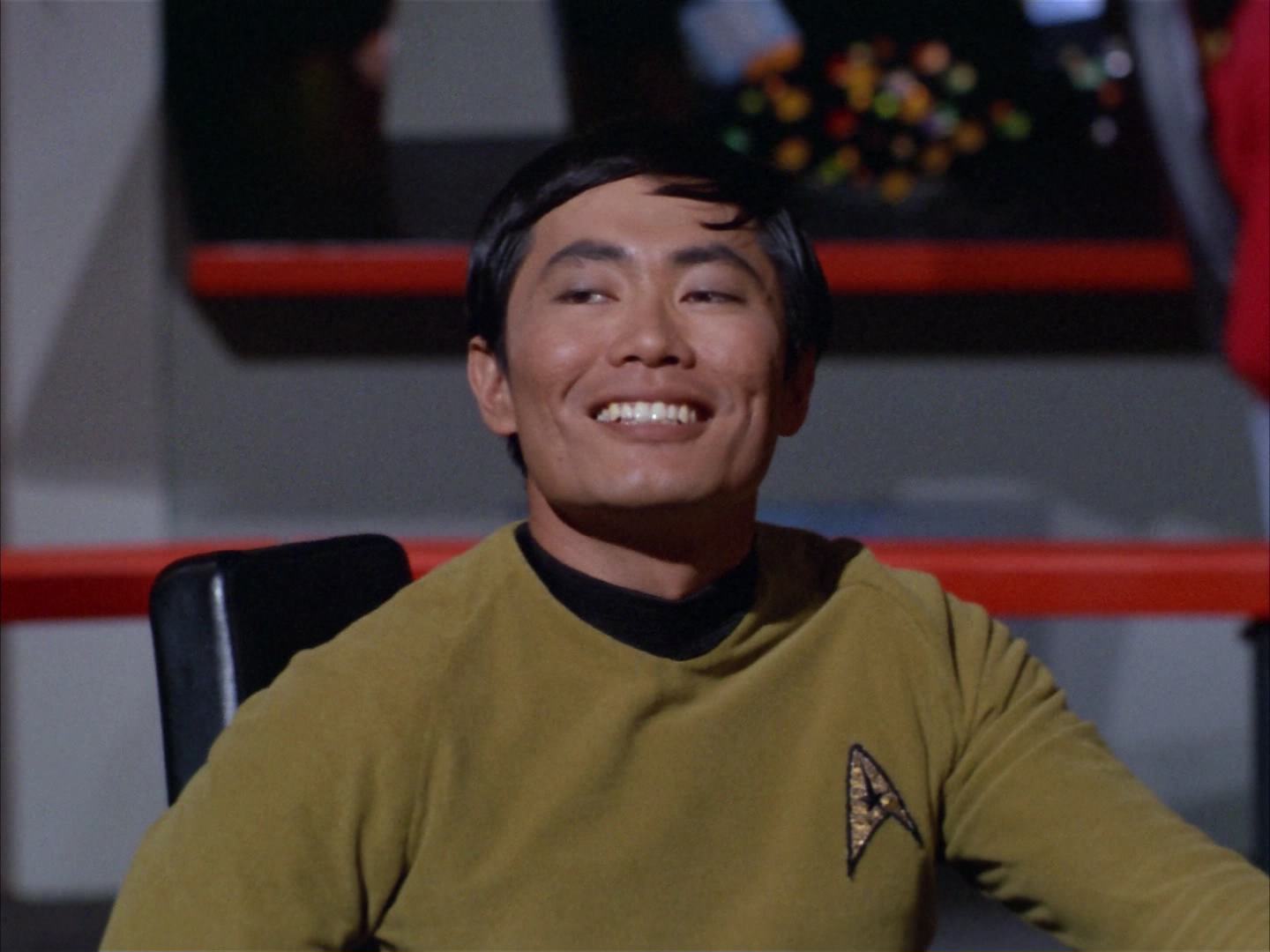 ariane179254_StarTrek_2x14_WolfInTheFold_3042.jpg