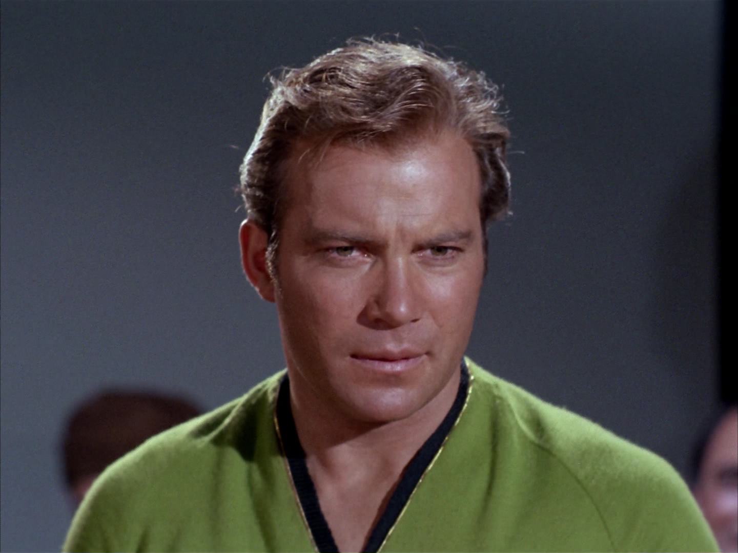 ariane179254_StarTrek_2x14_WolfInTheFold_3144.jpg