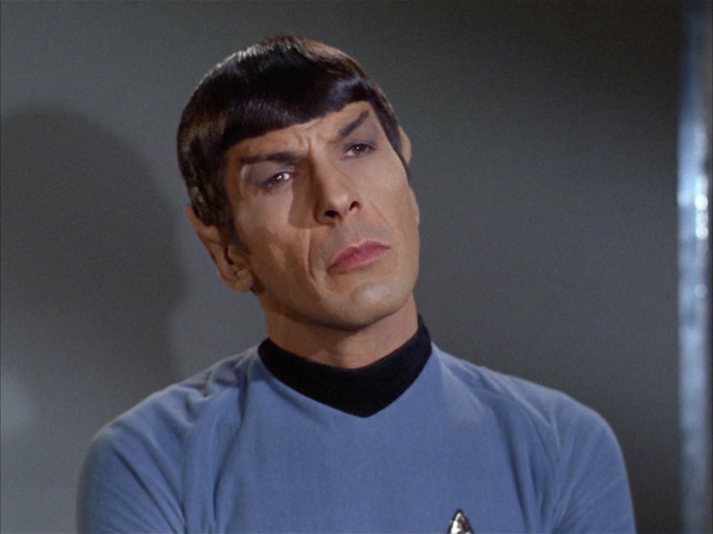 ariane179254_StarTrek_2x14_WolfInTheFold_3328.jpg