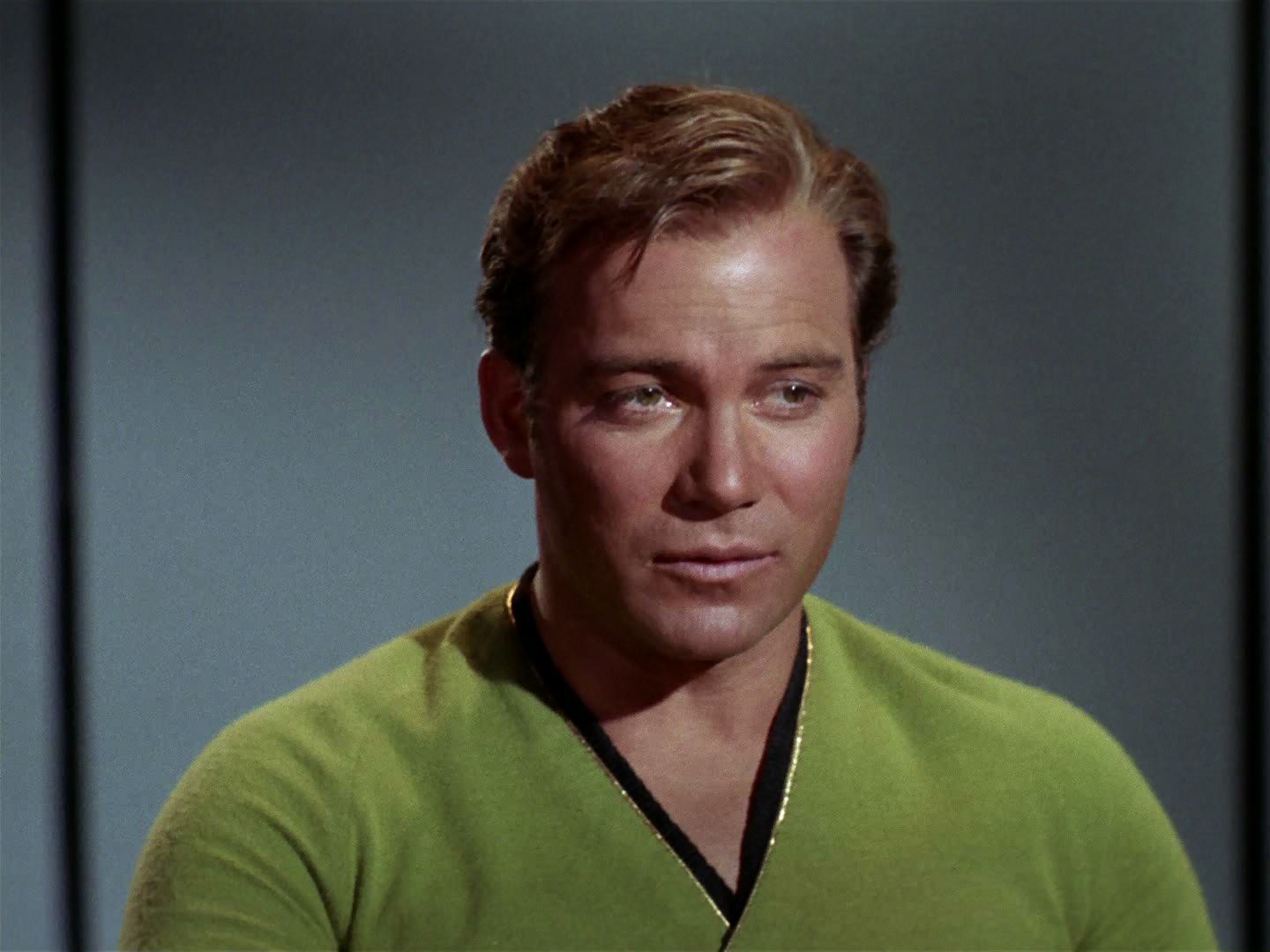 ariane179254_StarTrek_2x15_TheTroubleWithTribbles_0019.jpg