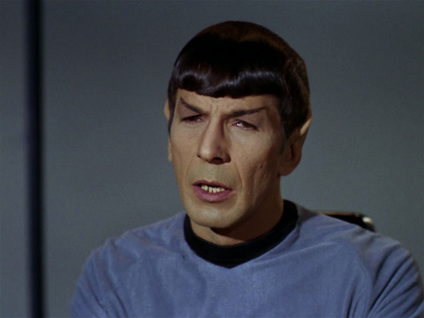 ariane179254_StarTrek_2x15_TheTroubleWithTribbles_0020.jpg