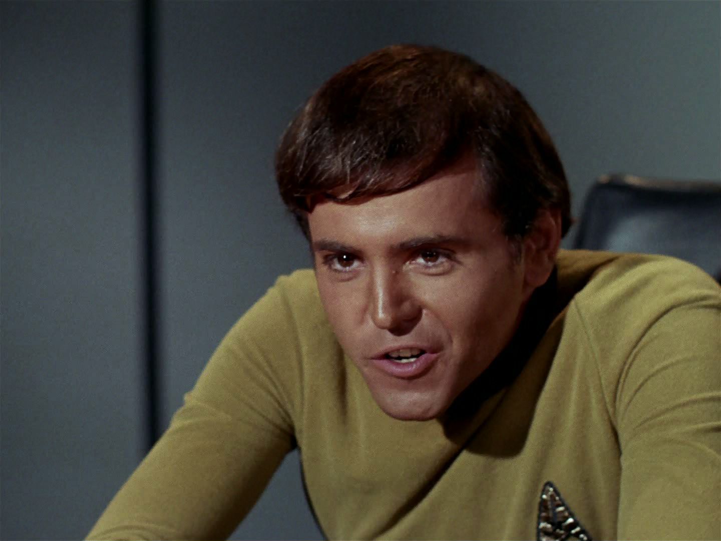 ariane179254_StarTrek_2x15_TheTroubleWithTribbles_0030.jpg