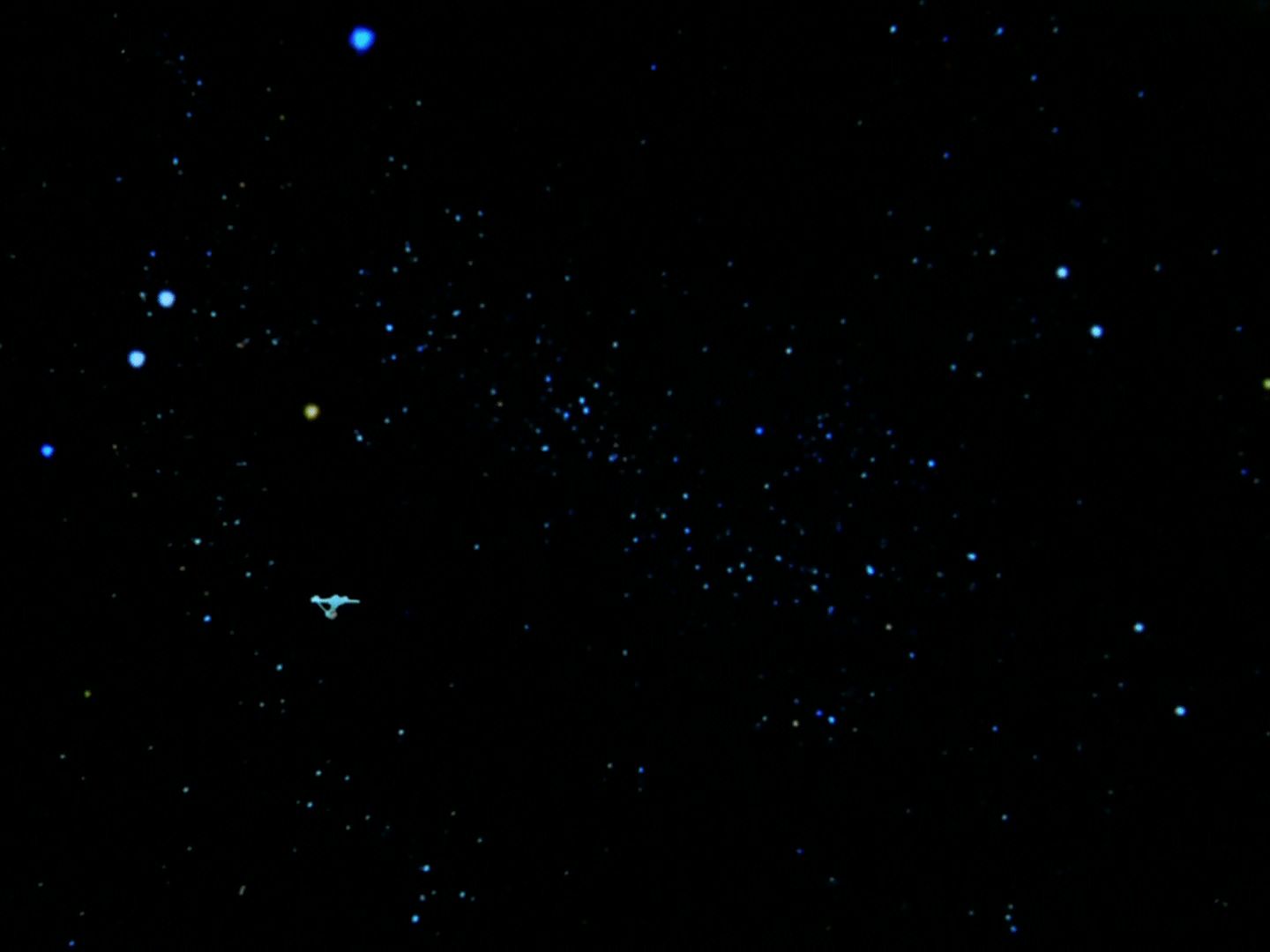 ariane179254_StarTrek_2x15_TheTroubleWithTribbles_0062.jpg