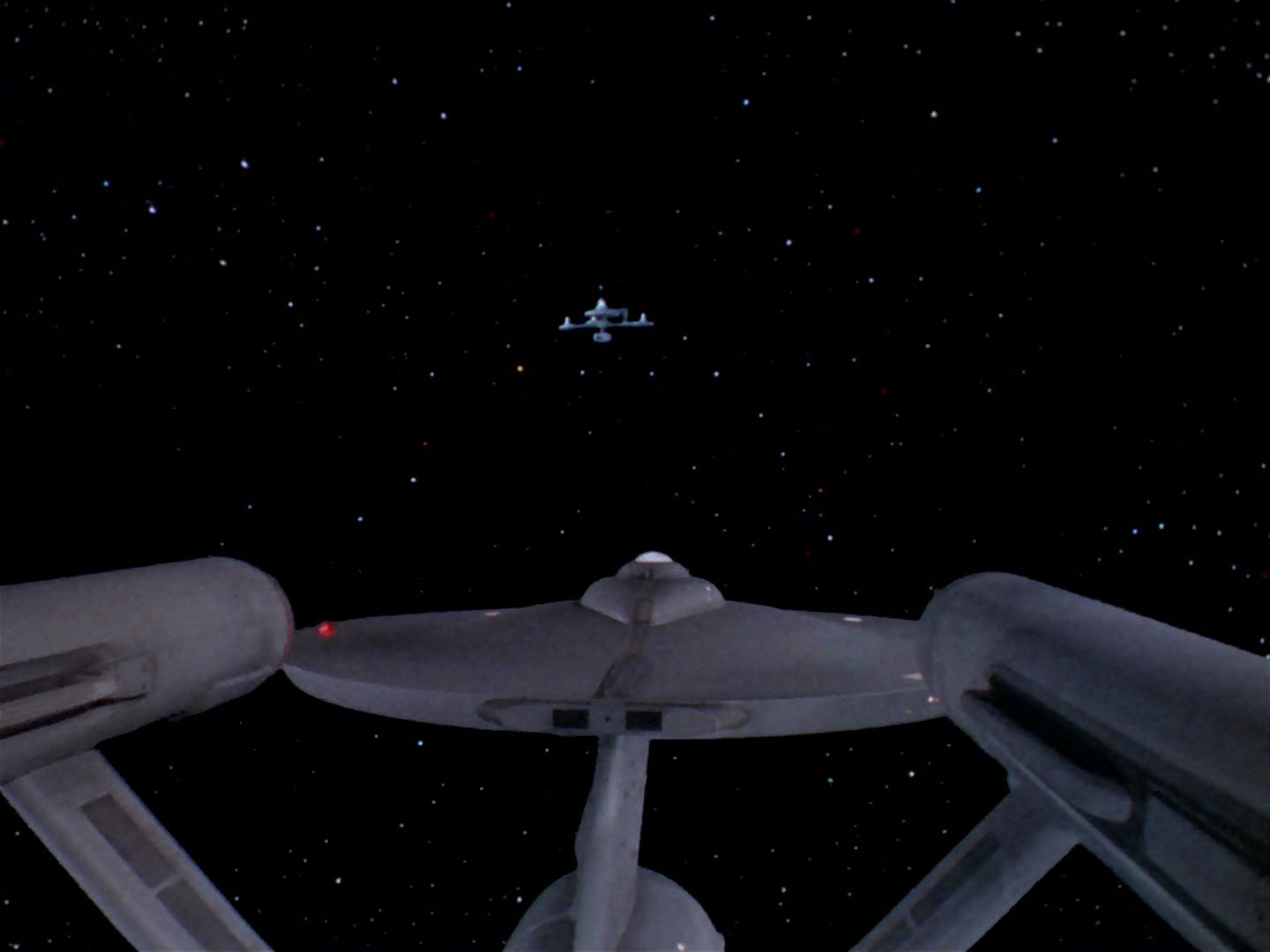 ariane179254_StarTrek_2x15_TheTroubleWithTribbles_0070.jpg