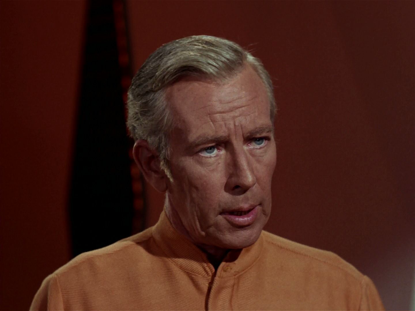 ariane179254_StarTrek_2x15_TheTroubleWithTribbles_0120.jpg