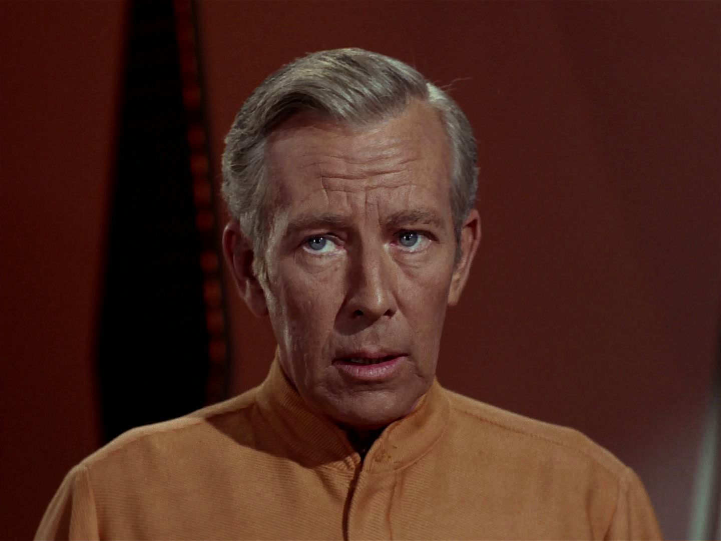 ariane179254_StarTrek_2x15_TheTroubleWithTribbles_0177.jpg
