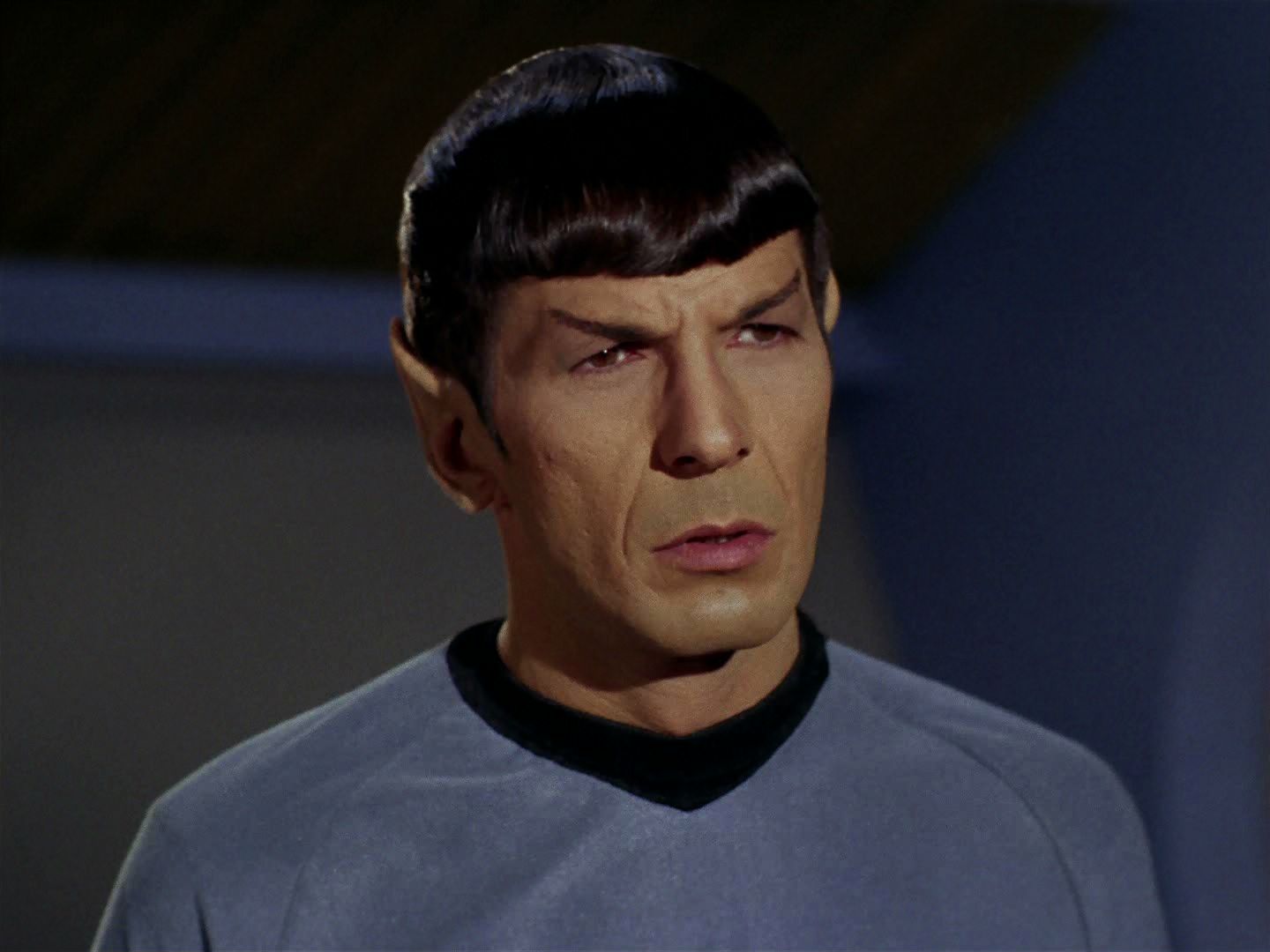 ariane179254_StarTrek_2x15_TheTroubleWithTribbles_0345.jpg