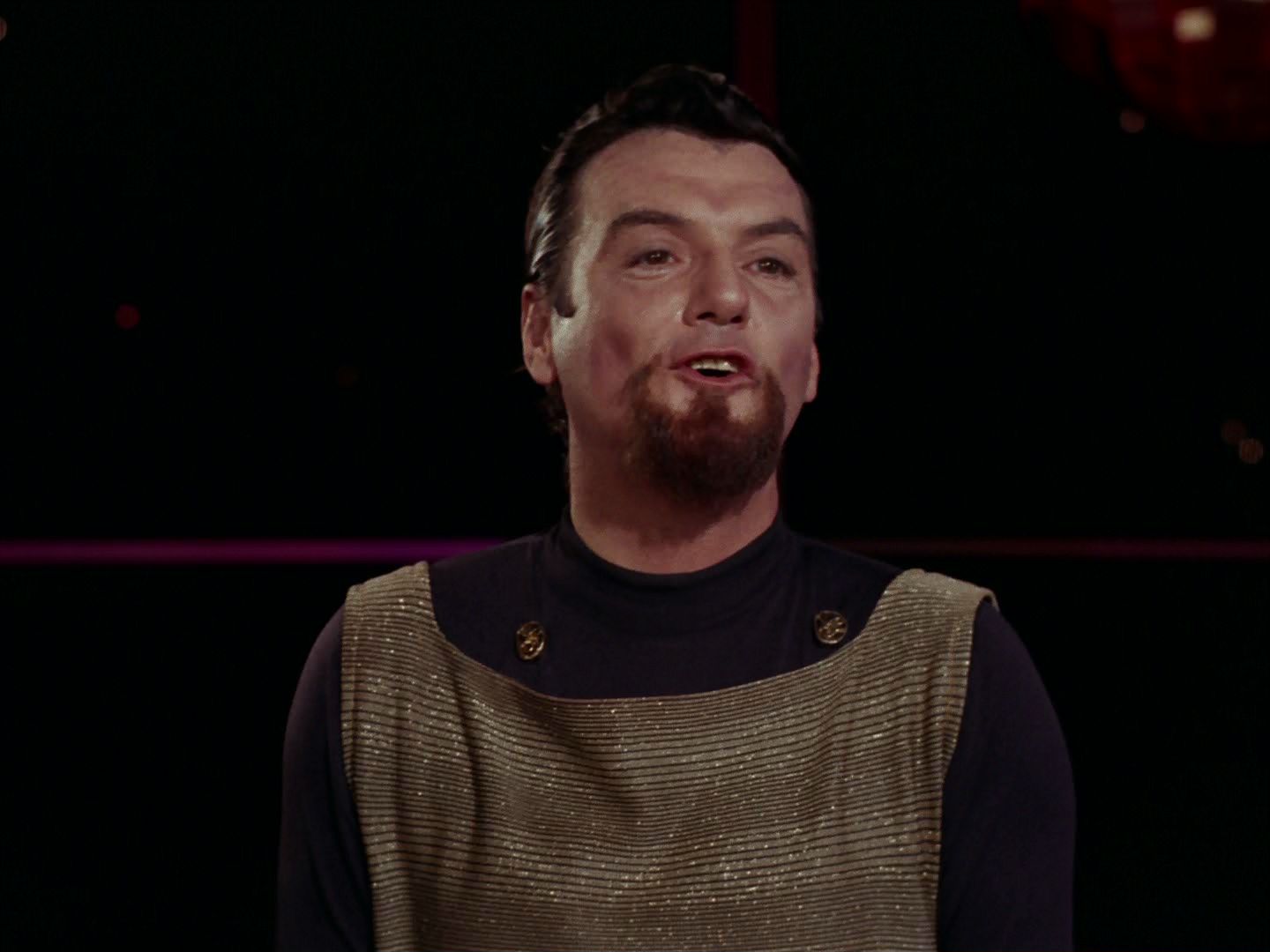 ariane179254_StarTrek_2x15_TheTroubleWithTribbles_0434.jpg
