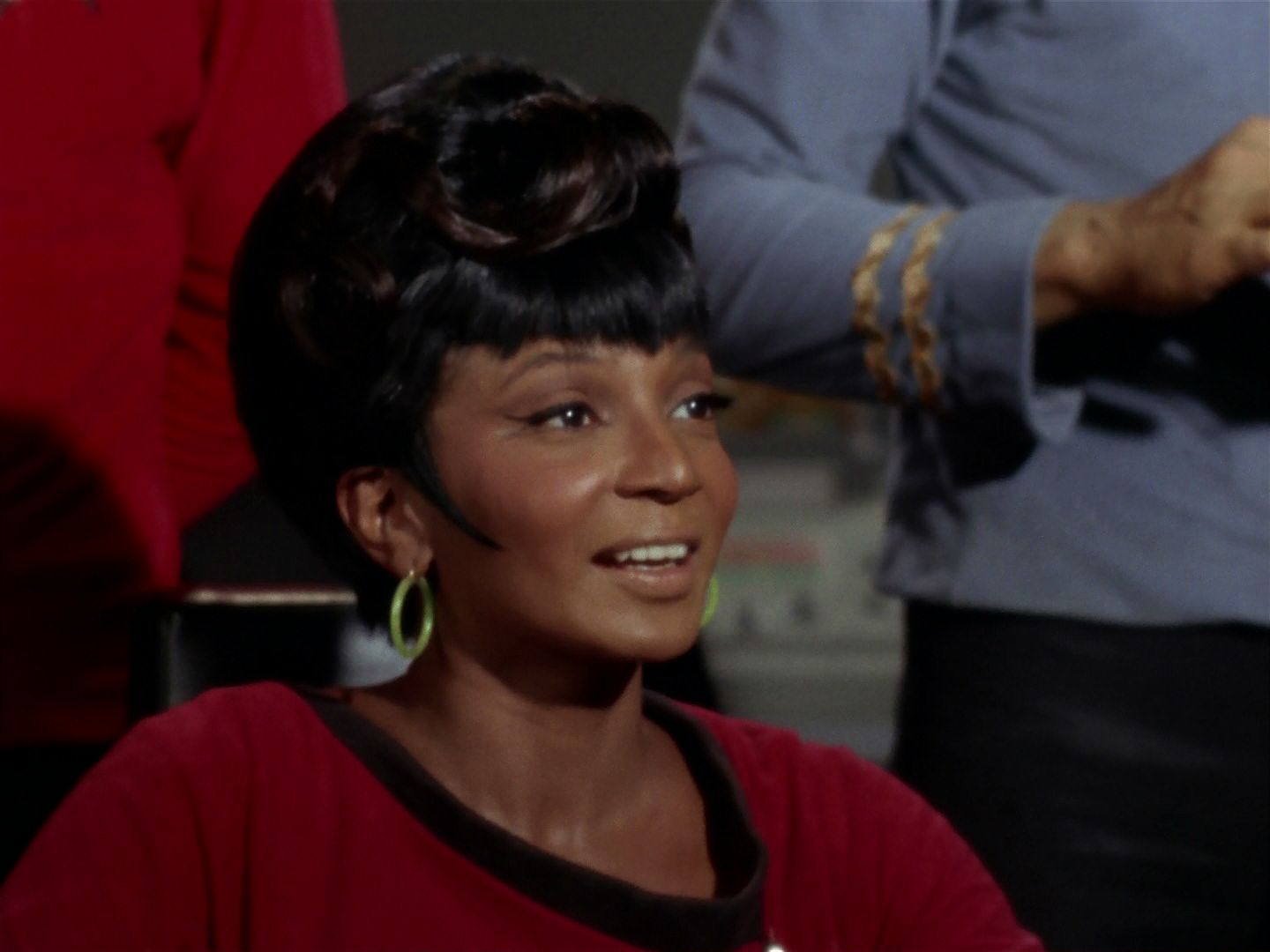 ariane179254_StarTrek_2x15_TheTroubleWithTribbles_0457.jpg