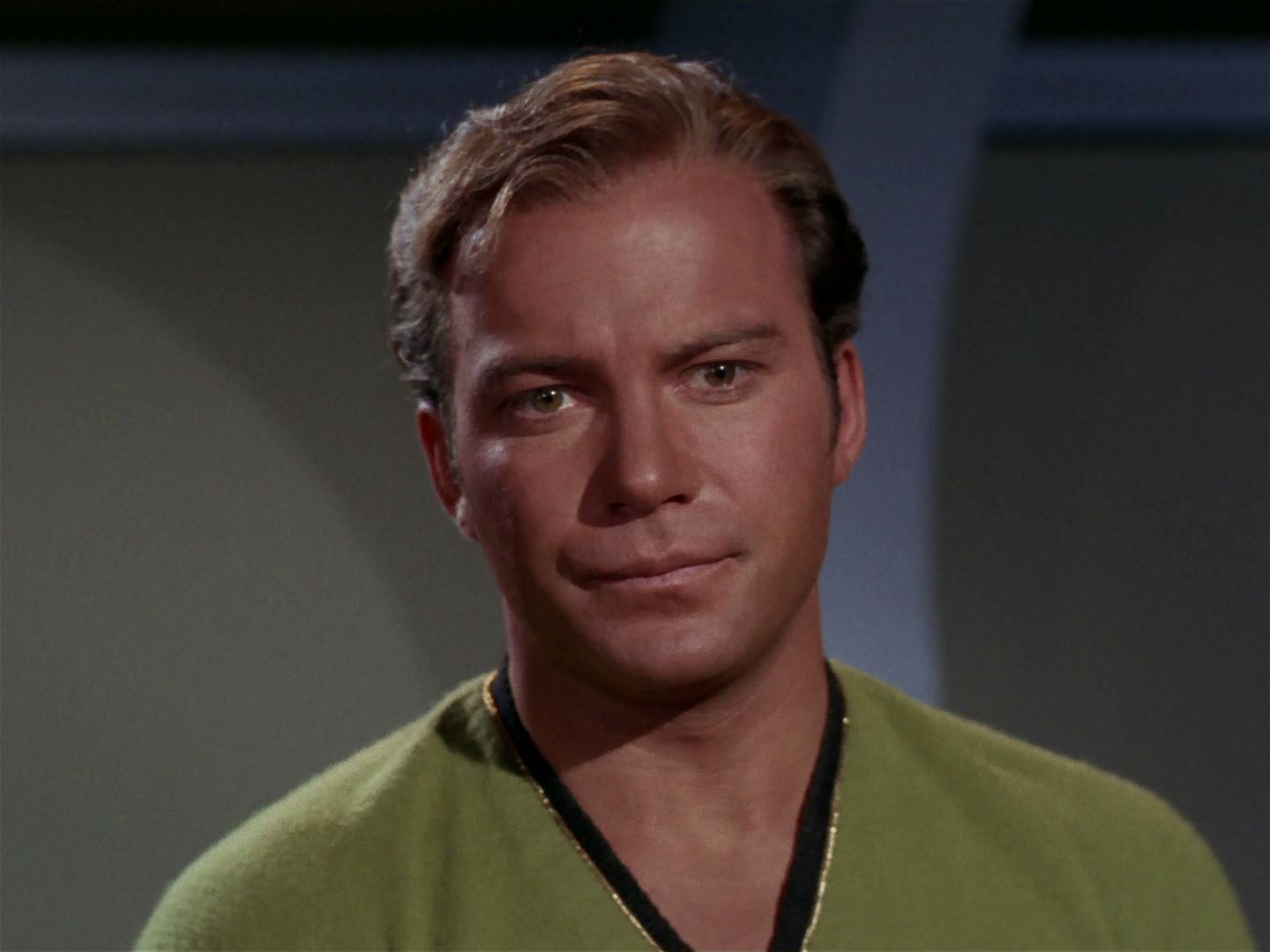 ariane179254_StarTrek_2x15_TheTroubleWithTribbles_0852.jpg