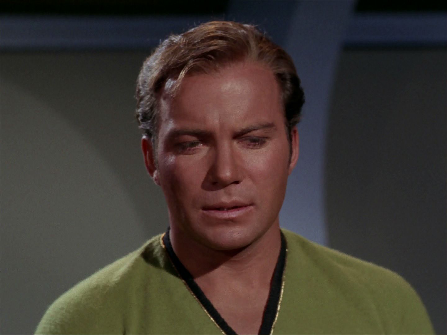 ariane179254_StarTrek_2x15_TheTroubleWithTribbles_0856.jpg