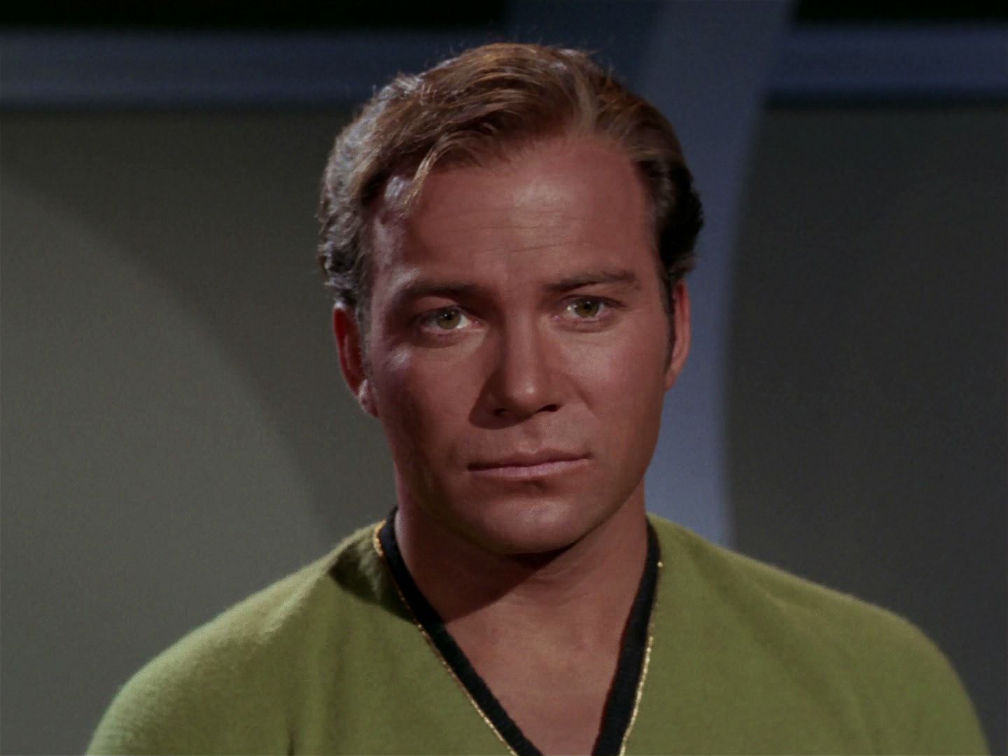 ariane179254_StarTrek_2x15_TheTroubleWithTribbles_0865.jpg