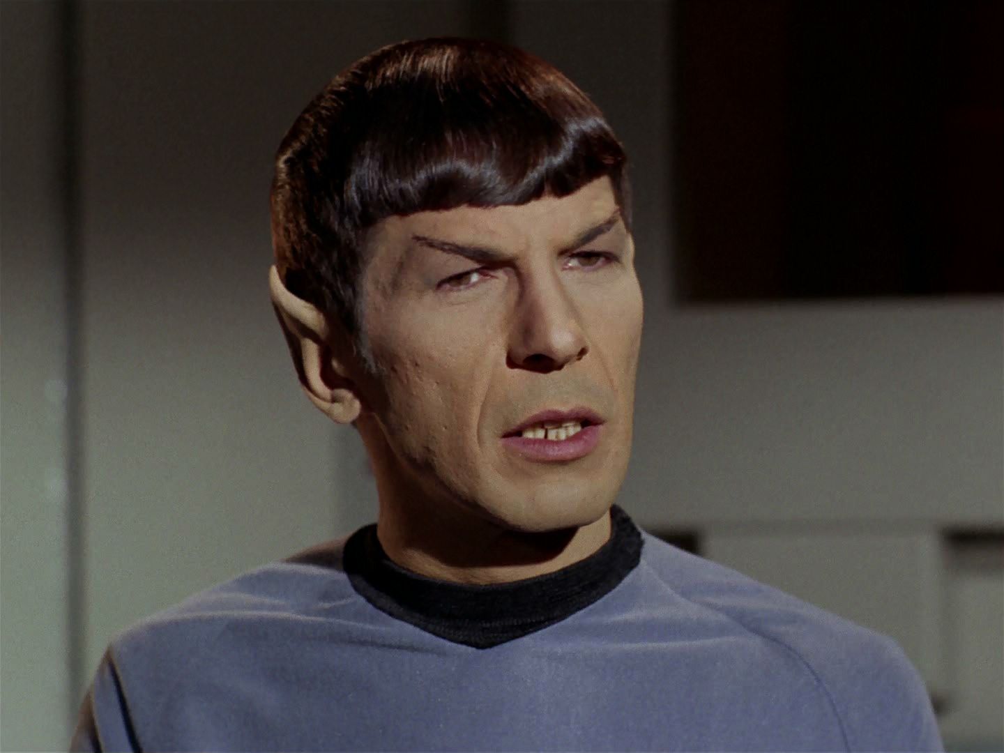 ariane179254_StarTrek_2x15_TheTroubleWithTribbles_0896.jpg