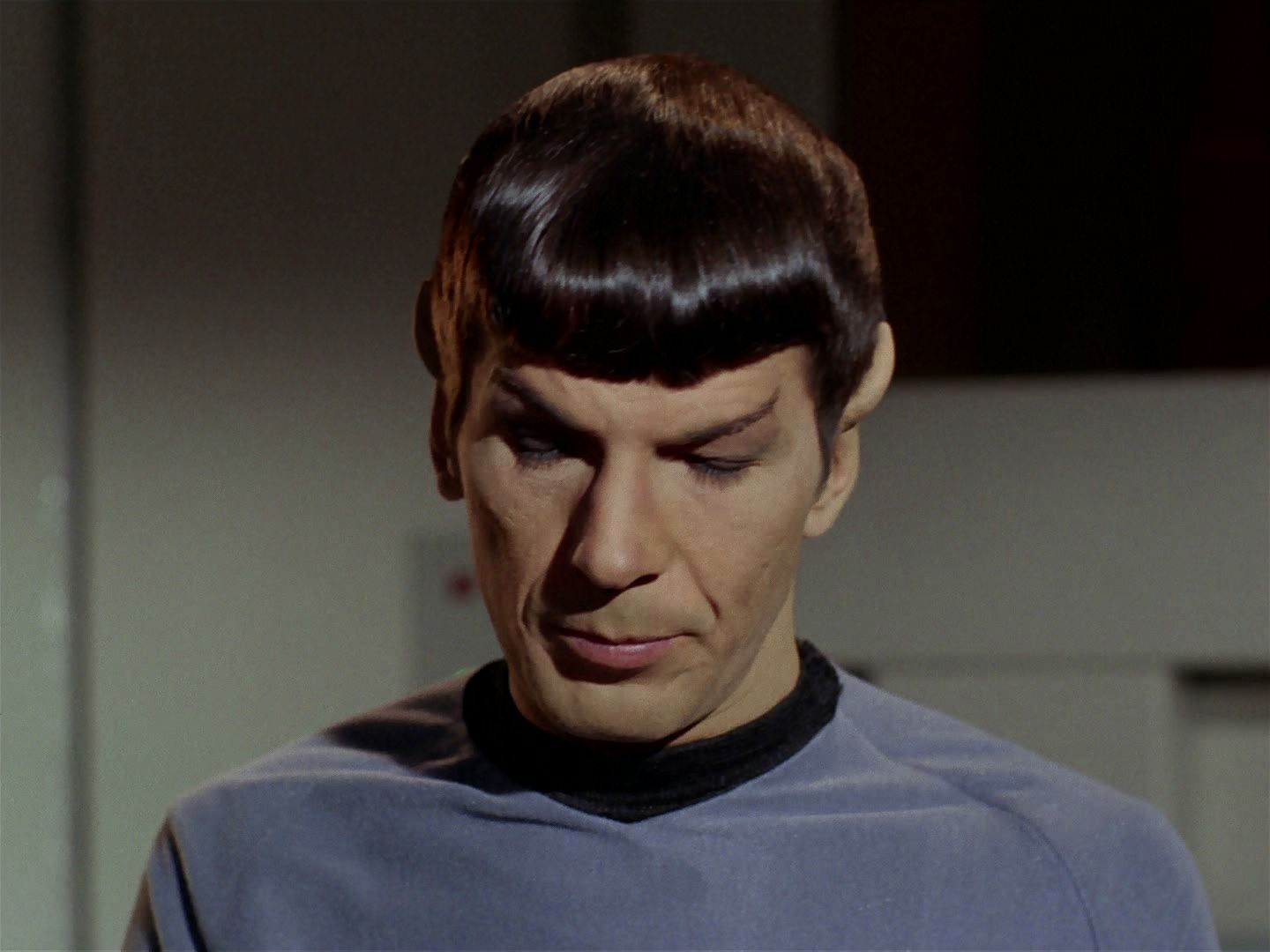 ariane179254_StarTrek_2x15_TheTroubleWithTribbles_0899.jpg