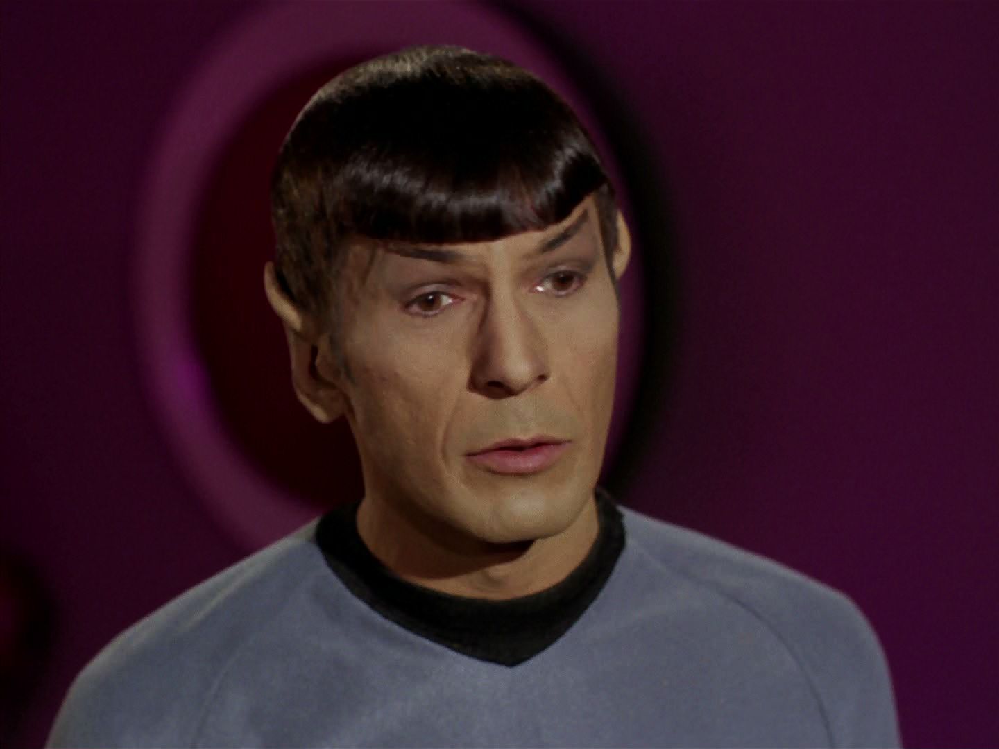 ariane179254_StarTrek_2x15_TheTroubleWithTribbles_1015.jpg