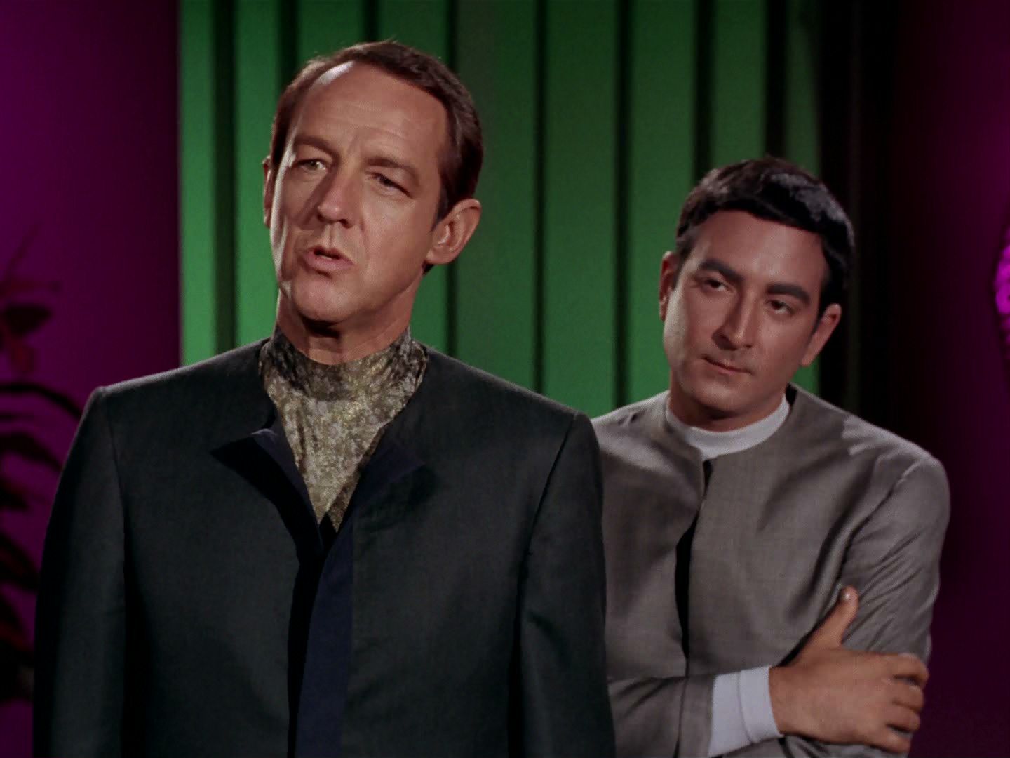 ariane179254_StarTrek_2x15_TheTroubleWithTribbles_1055.jpg