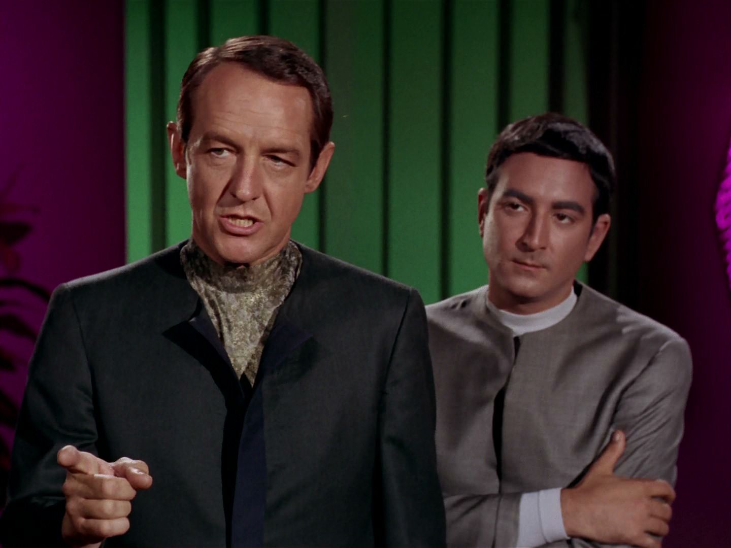 ariane179254_StarTrek_2x15_TheTroubleWithTribbles_1065.jpg