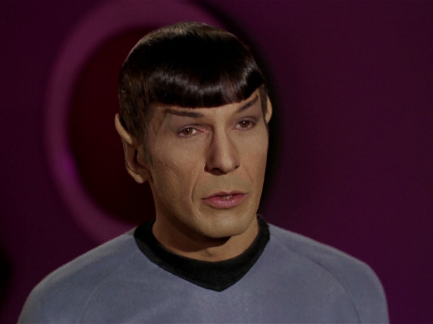 ariane179254_StarTrek_2x15_TheTroubleWithTribbles_1094.jpg