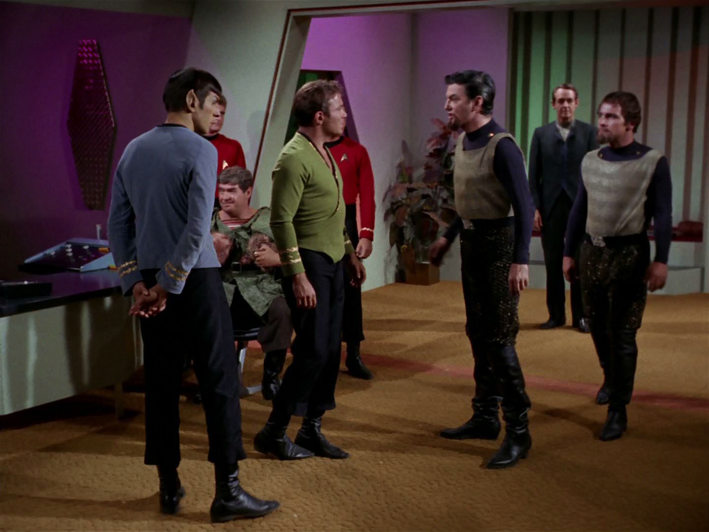 ariane179254_StarTrek_2x15_TheTroubleWithTribbles_1296.jpg