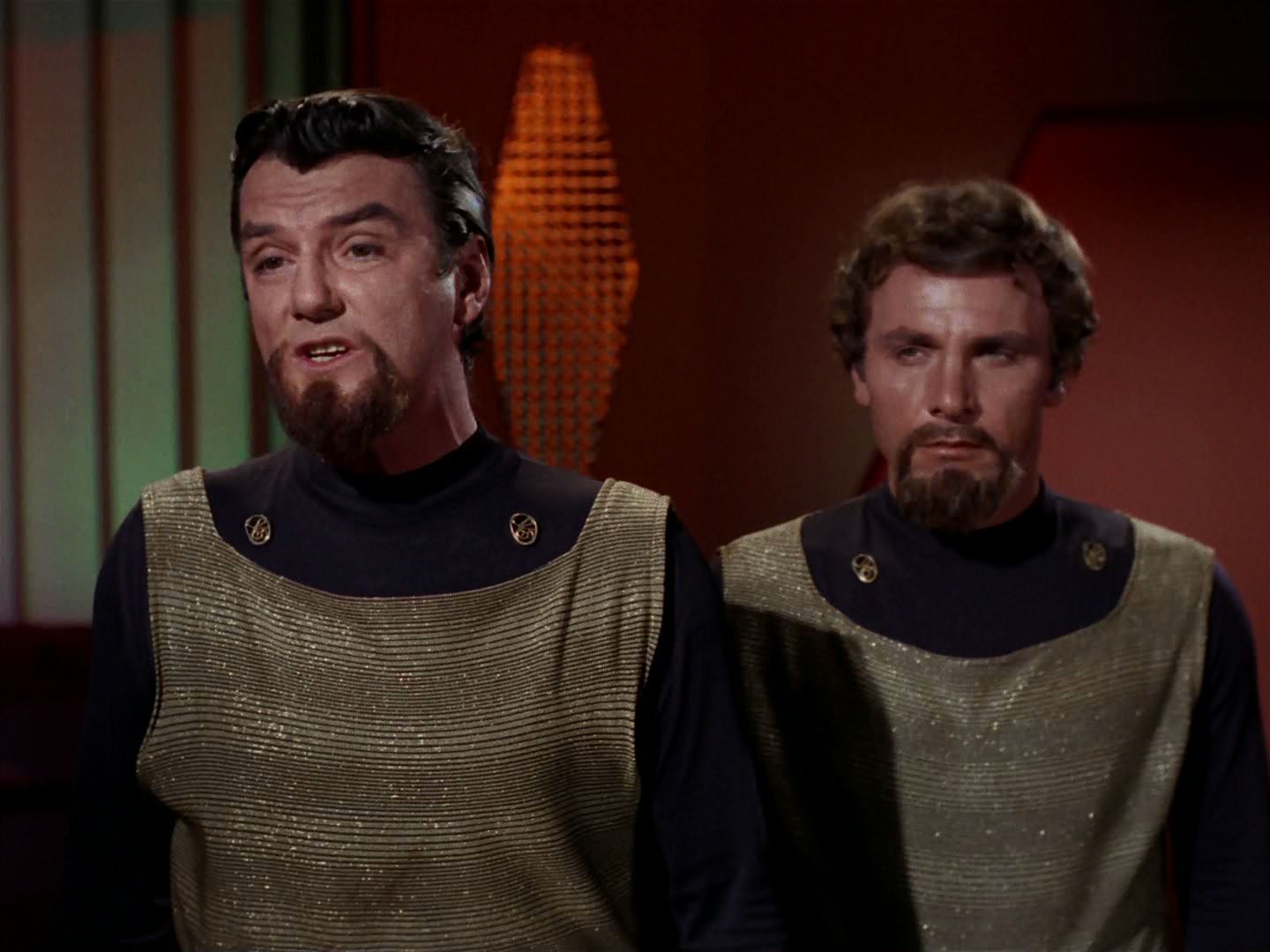 ariane179254_StarTrek_2x15_TheTroubleWithTribbles_1299.jpg