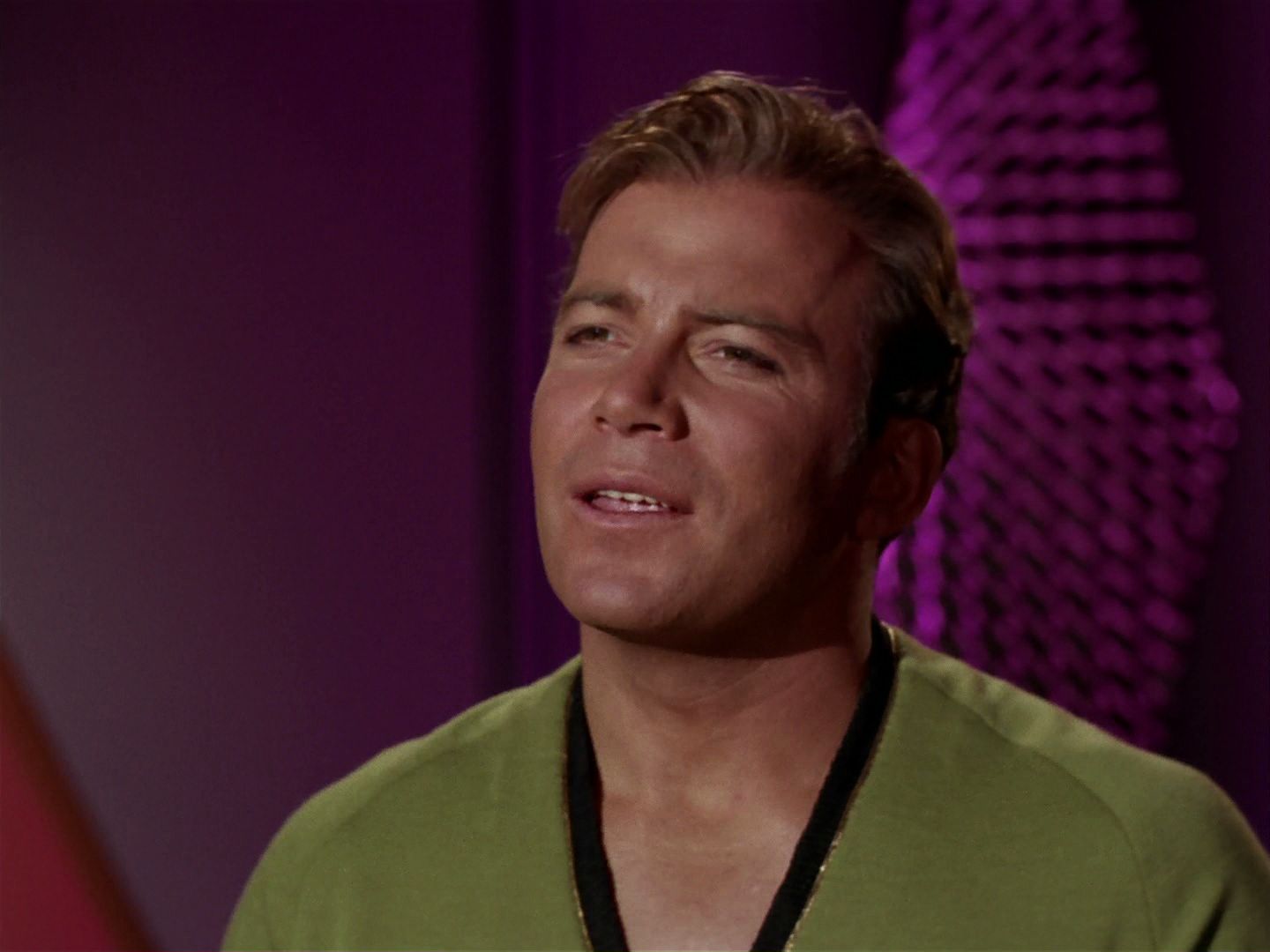 ariane179254_StarTrek_2x15_TheTroubleWithTribbles_1419.jpg