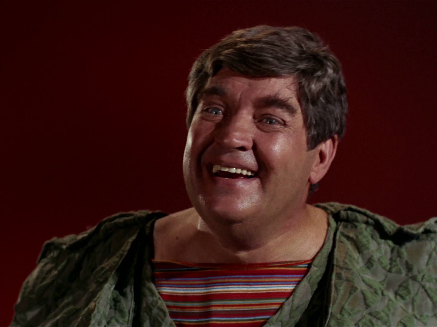 ariane179254_StarTrek_2x15_TheTroubleWithTribbles_1454.jpg
