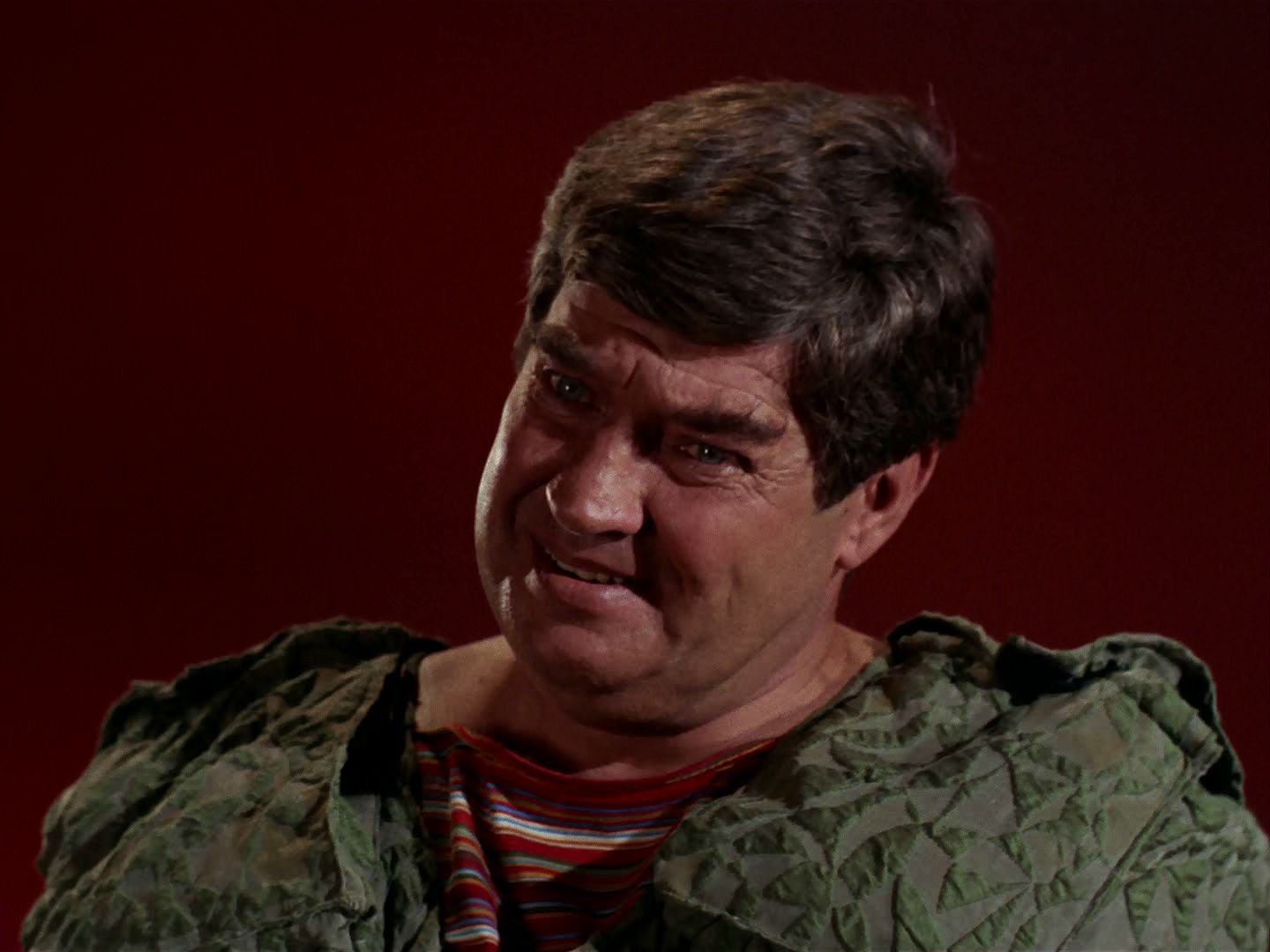 ariane179254_StarTrek_2x15_TheTroubleWithTribbles_1468.jpg