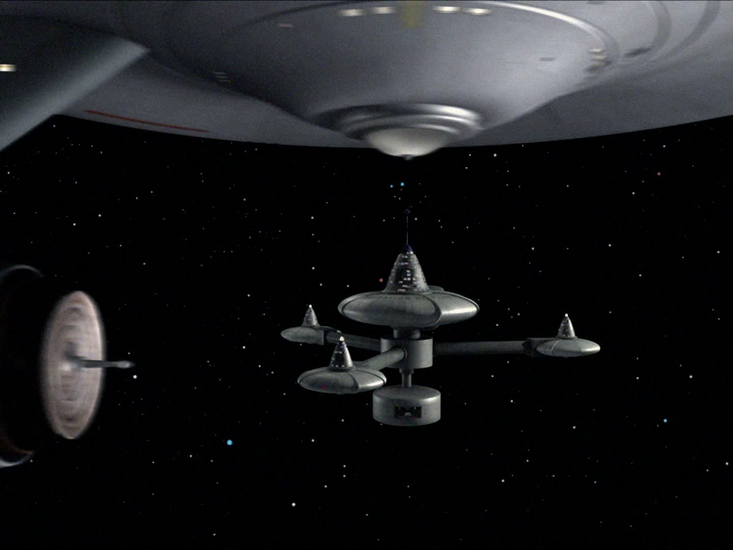 ariane179254_StarTrek_2x15_TheTroubleWithTribbles_NewEffects_0046.jpg