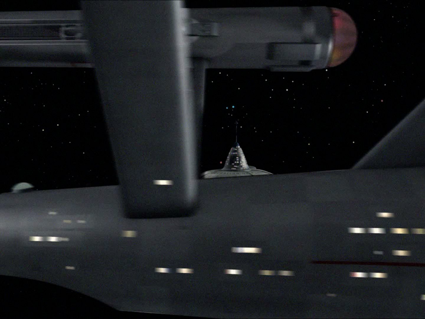 ariane179254_StarTrek_2x15_TheTroubleWithTribbles_NewEffects_0048.jpg