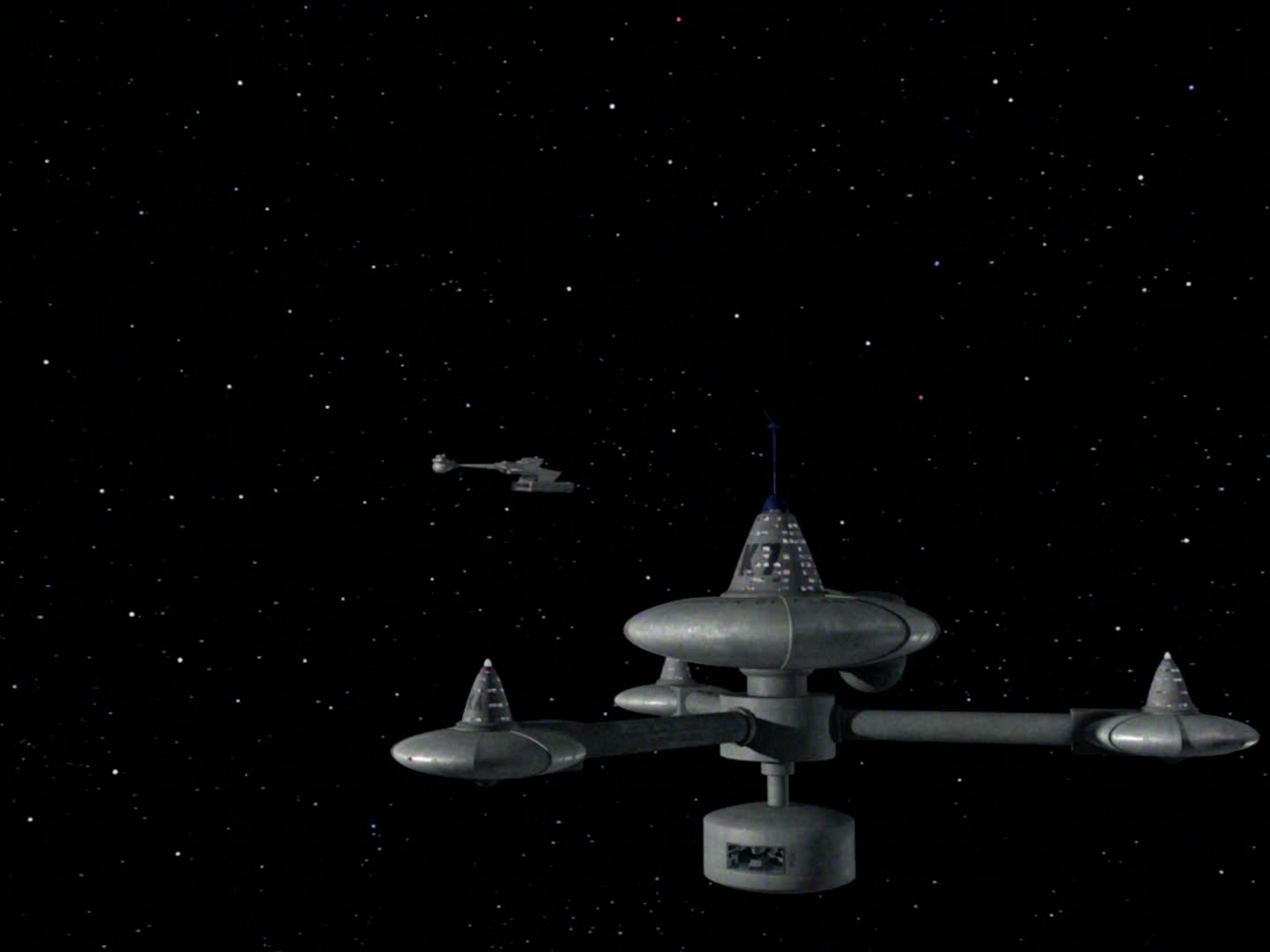 ariane179254_StarTrek_2x15_TheTroubleWithTribbles_NewEffects_0065.jpg