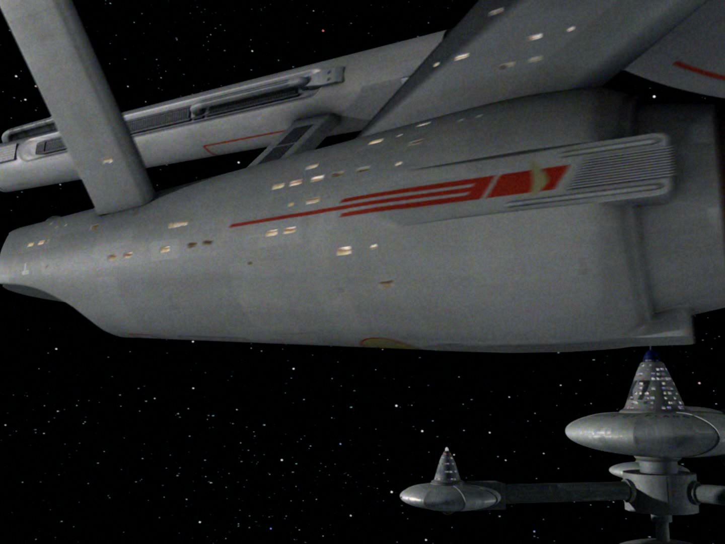 ariane179254_StarTrek_2x15_TheTroubleWithTribbles_NewEffects_0083.jpg