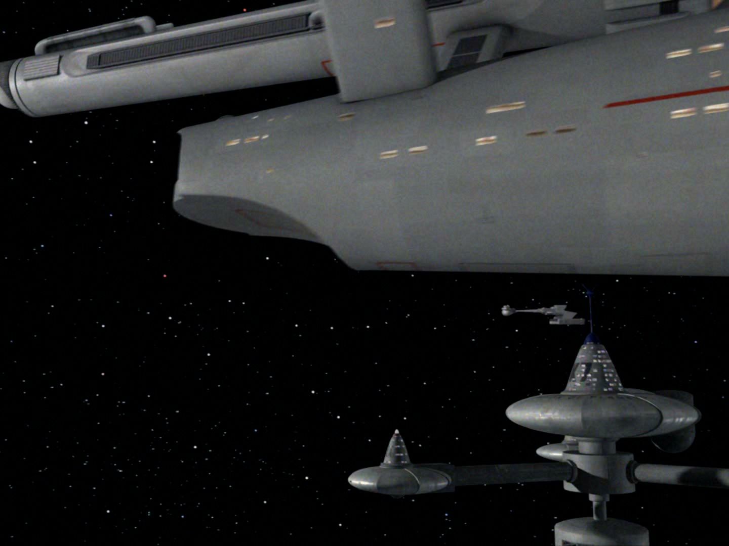 ariane179254_StarTrek_2x15_TheTroubleWithTribbles_NewEffects_0084.jpg