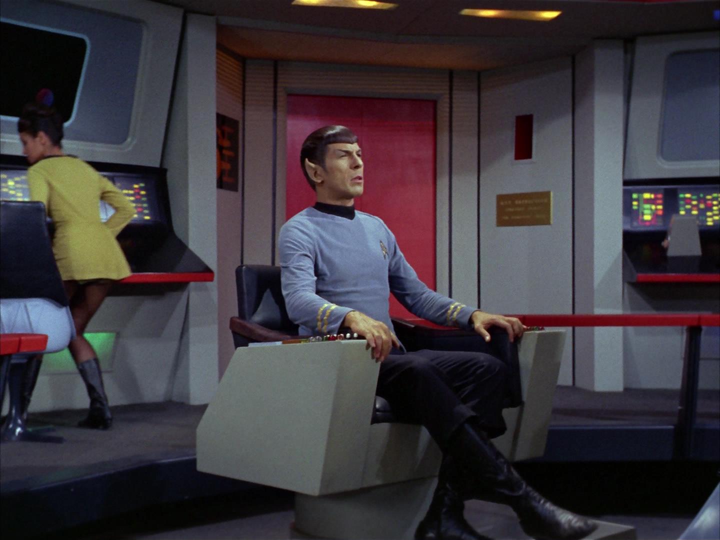 ariane179254_StarTrek_2x16_TheGamestersOfTriskelion_0039.jpg