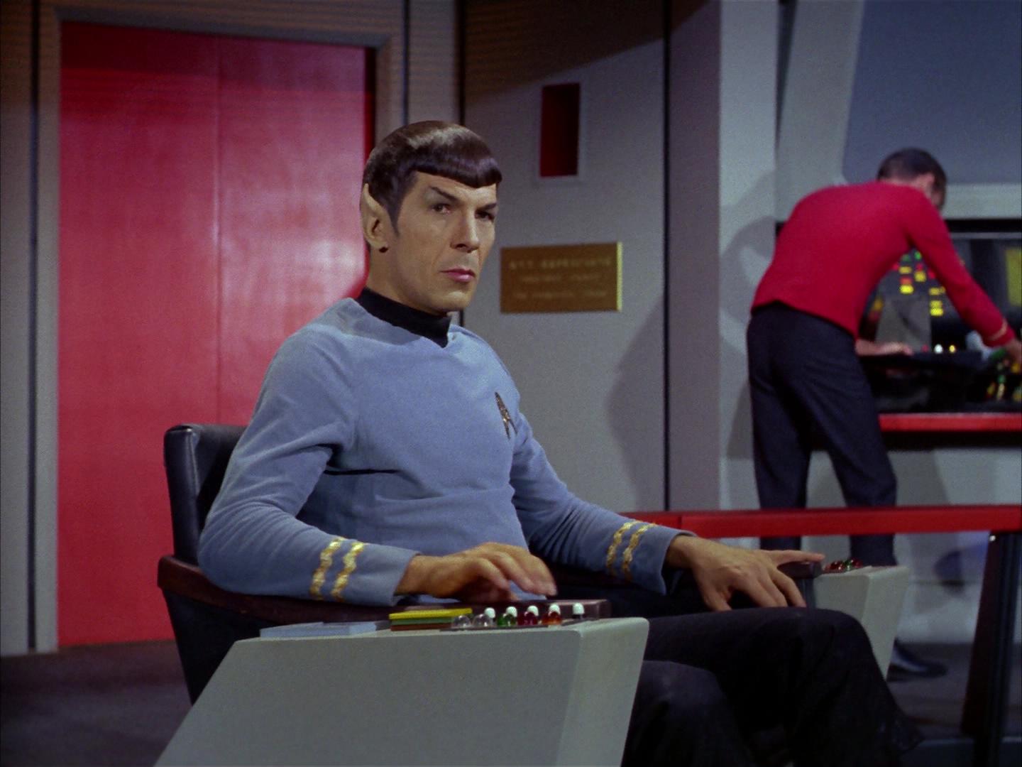 ariane179254_StarTrek_2x16_TheGamestersOfTriskelion_0082.jpg