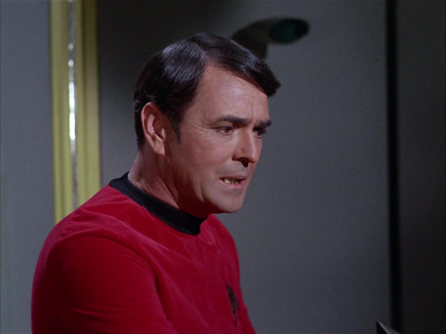 ariane179254_StarTrek_2x16_TheGamestersOfTriskelion_0084.jpg