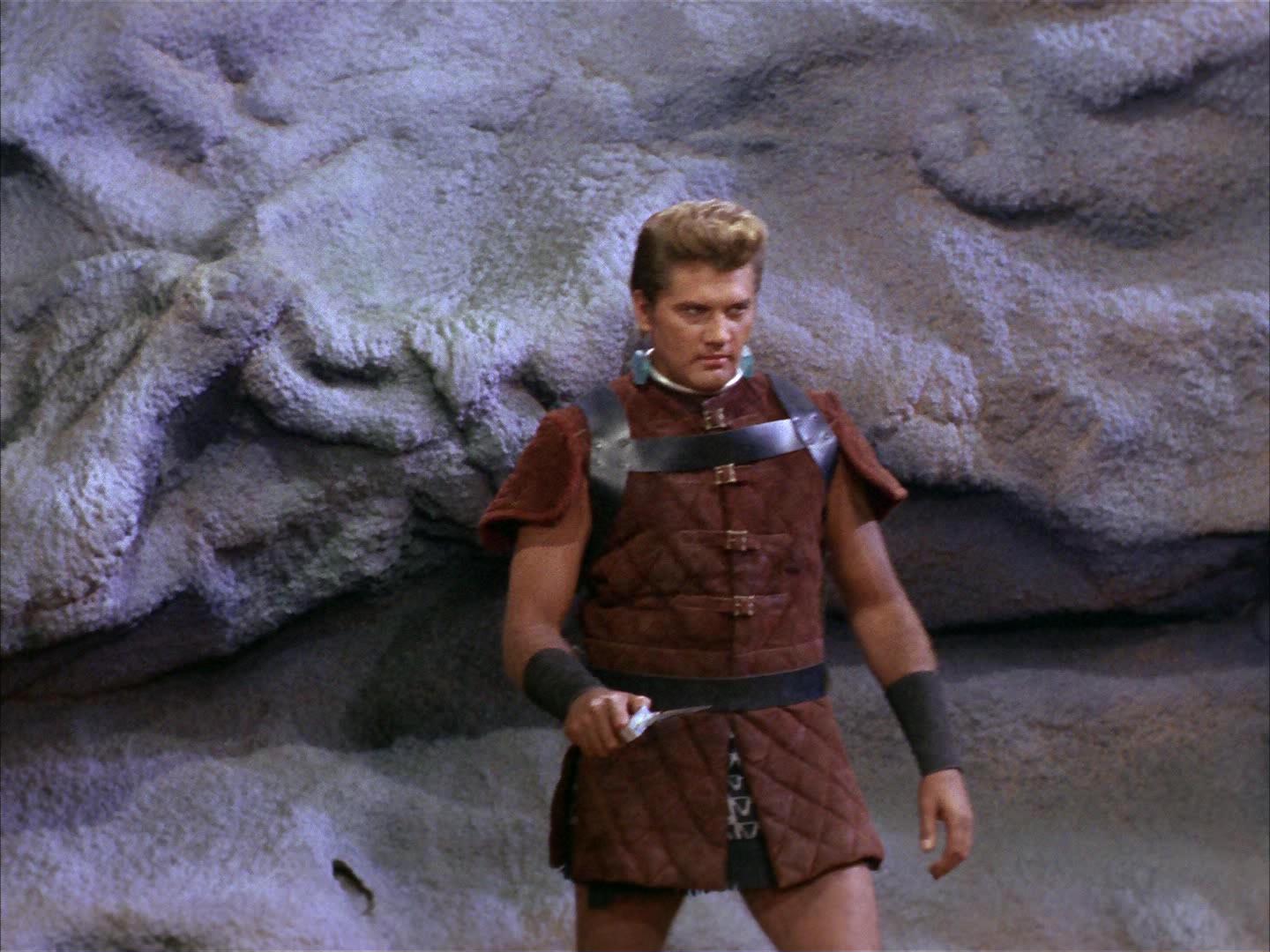 ariane179254_StarTrek_2x16_TheGamestersOfTriskelion_0159.jpg