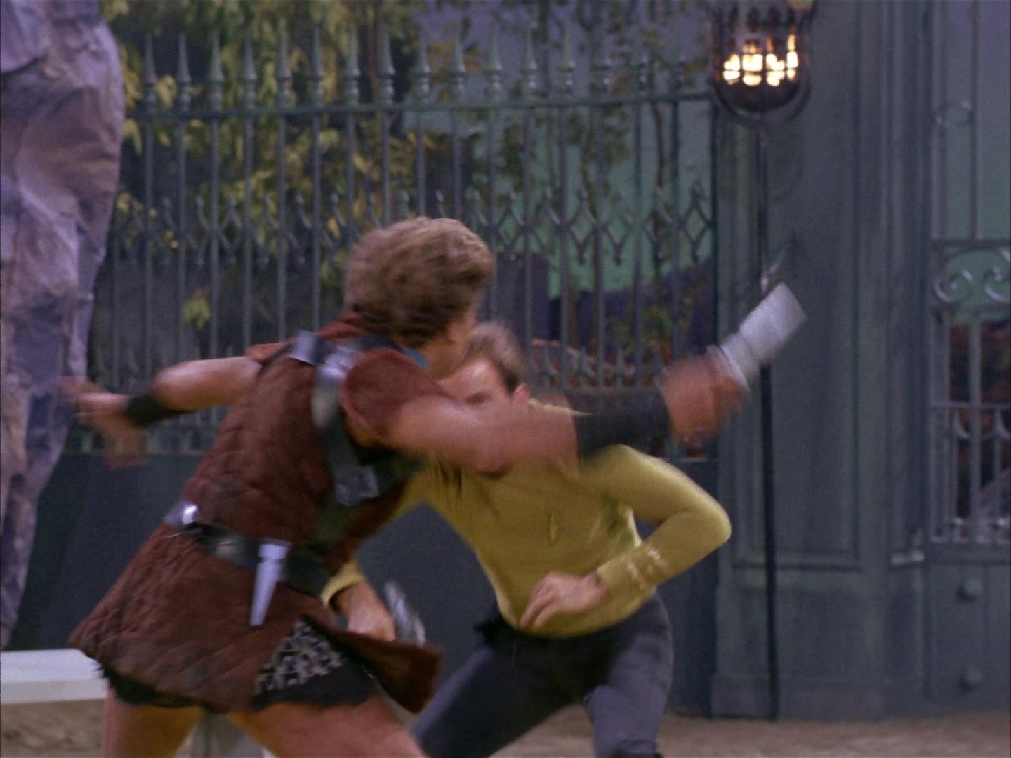 ariane179254_StarTrek_2x16_TheGamestersOfTriskelion_0188.jpg