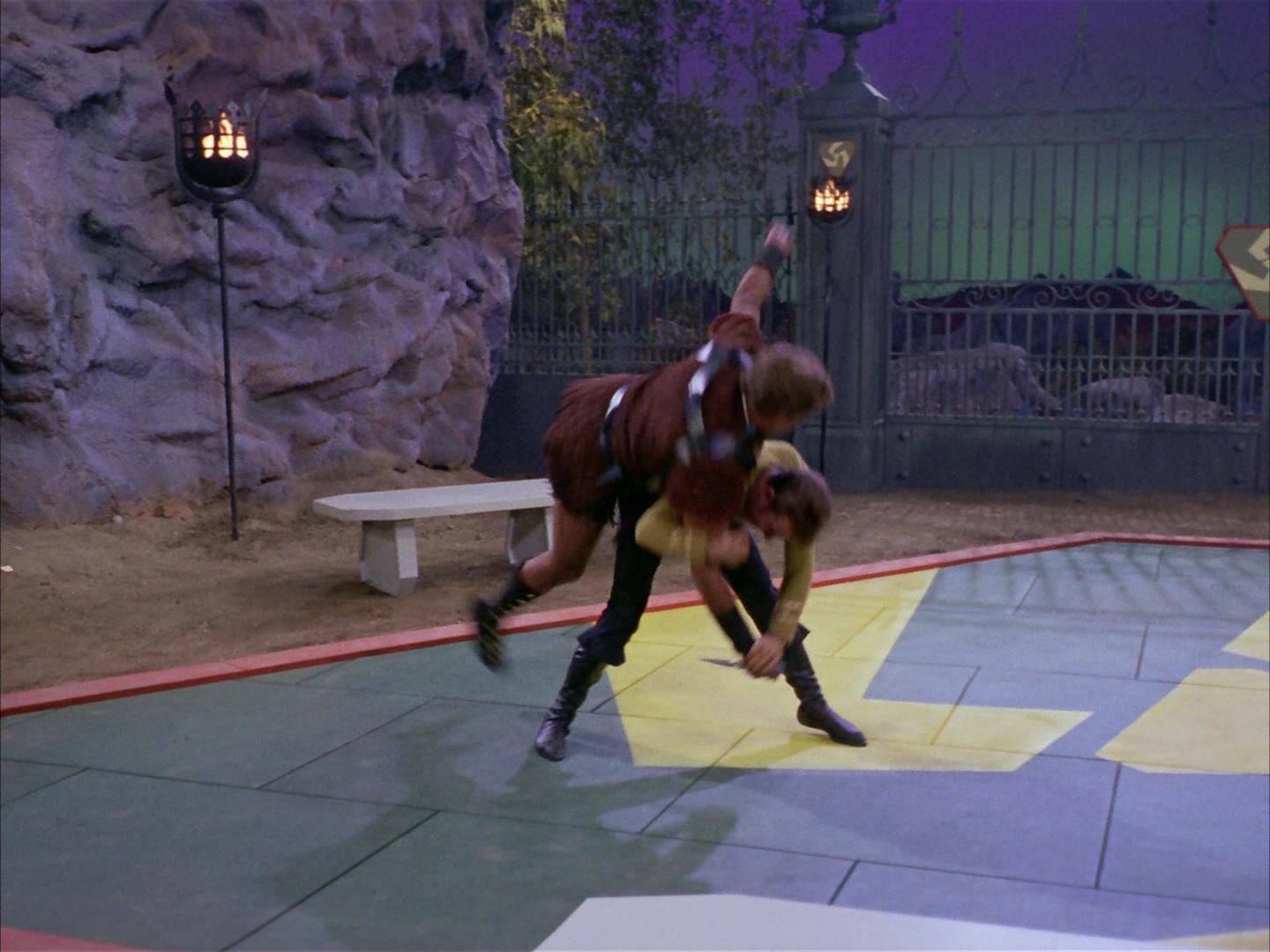 ariane179254_StarTrek_2x16_TheGamestersOfTriskelion_0194.jpg