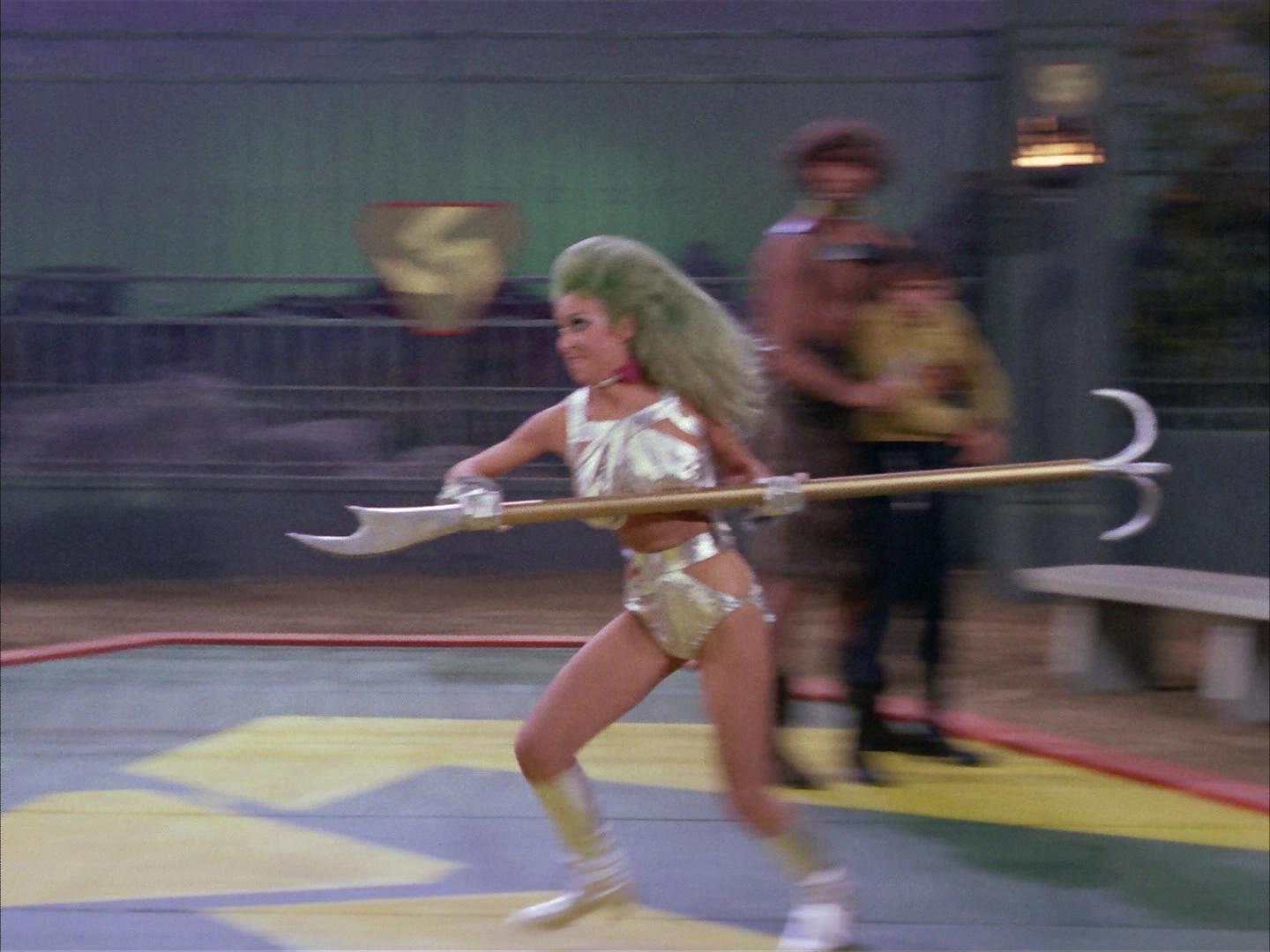 ariane179254_StarTrek_2x16_TheGamestersOfTriskelion_0207.jpg